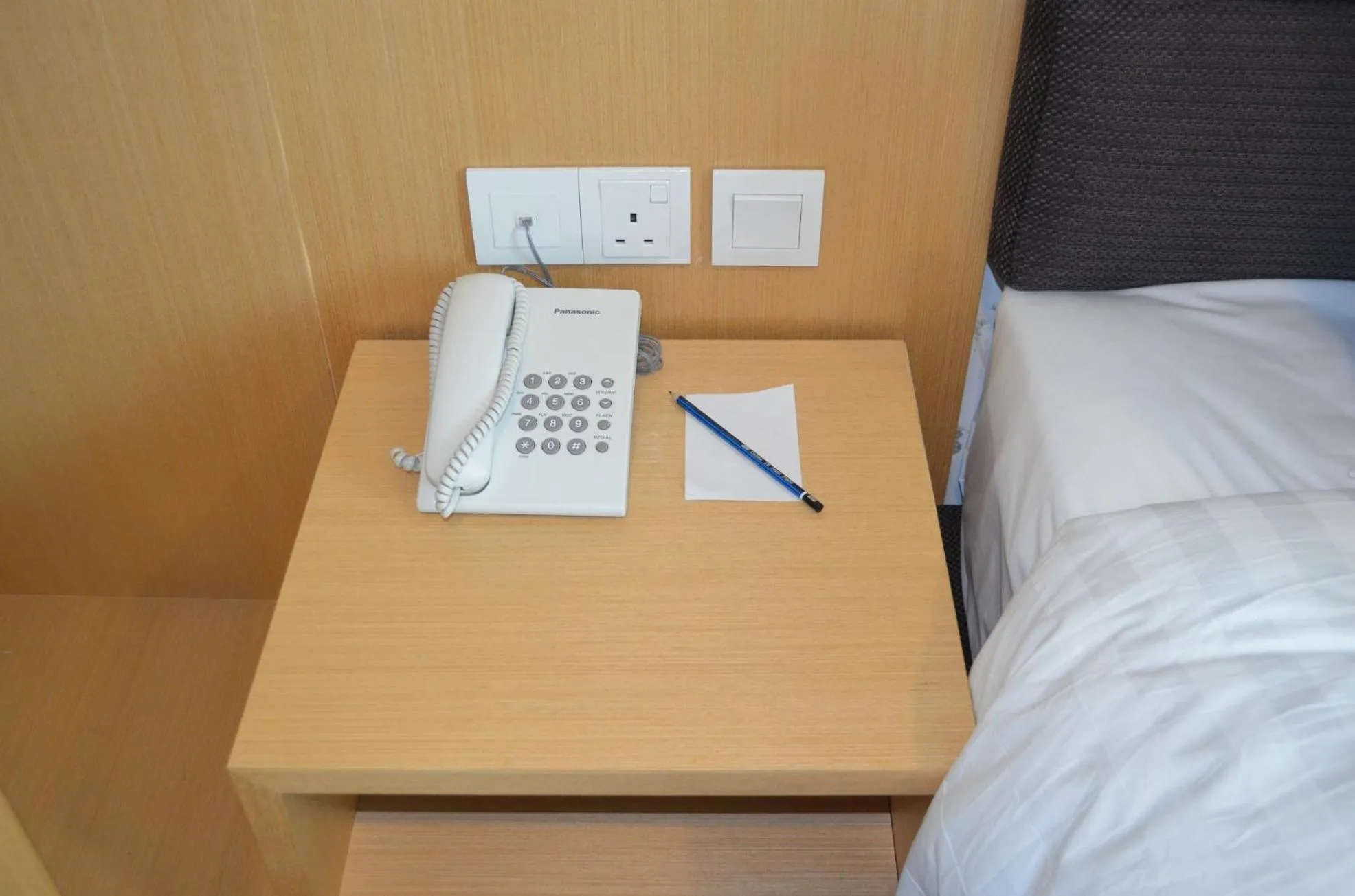 Bed in Q Bintang Hotel