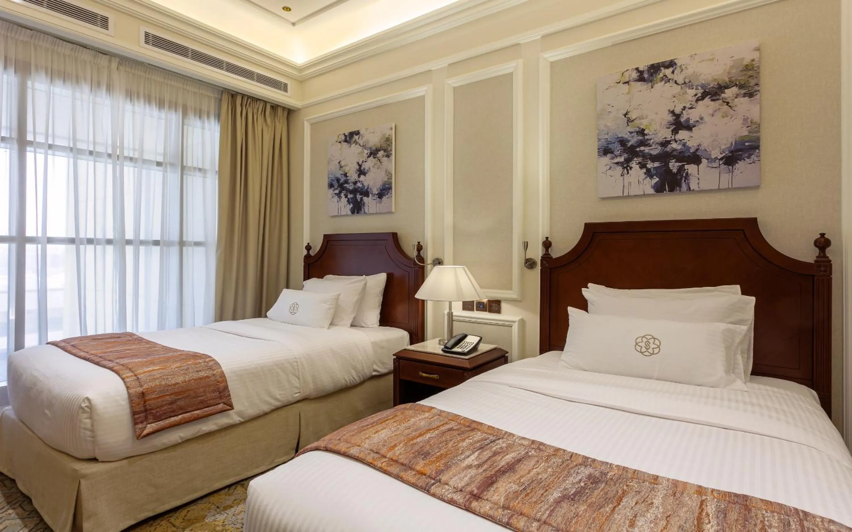 Bed in Sunset Jeddah