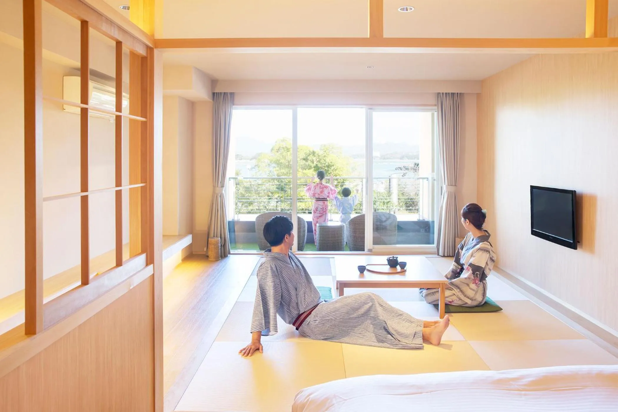 Photo of the whole room, Bed in Ooedo Onsen Monogatari Premium Shirahama Gyoen
