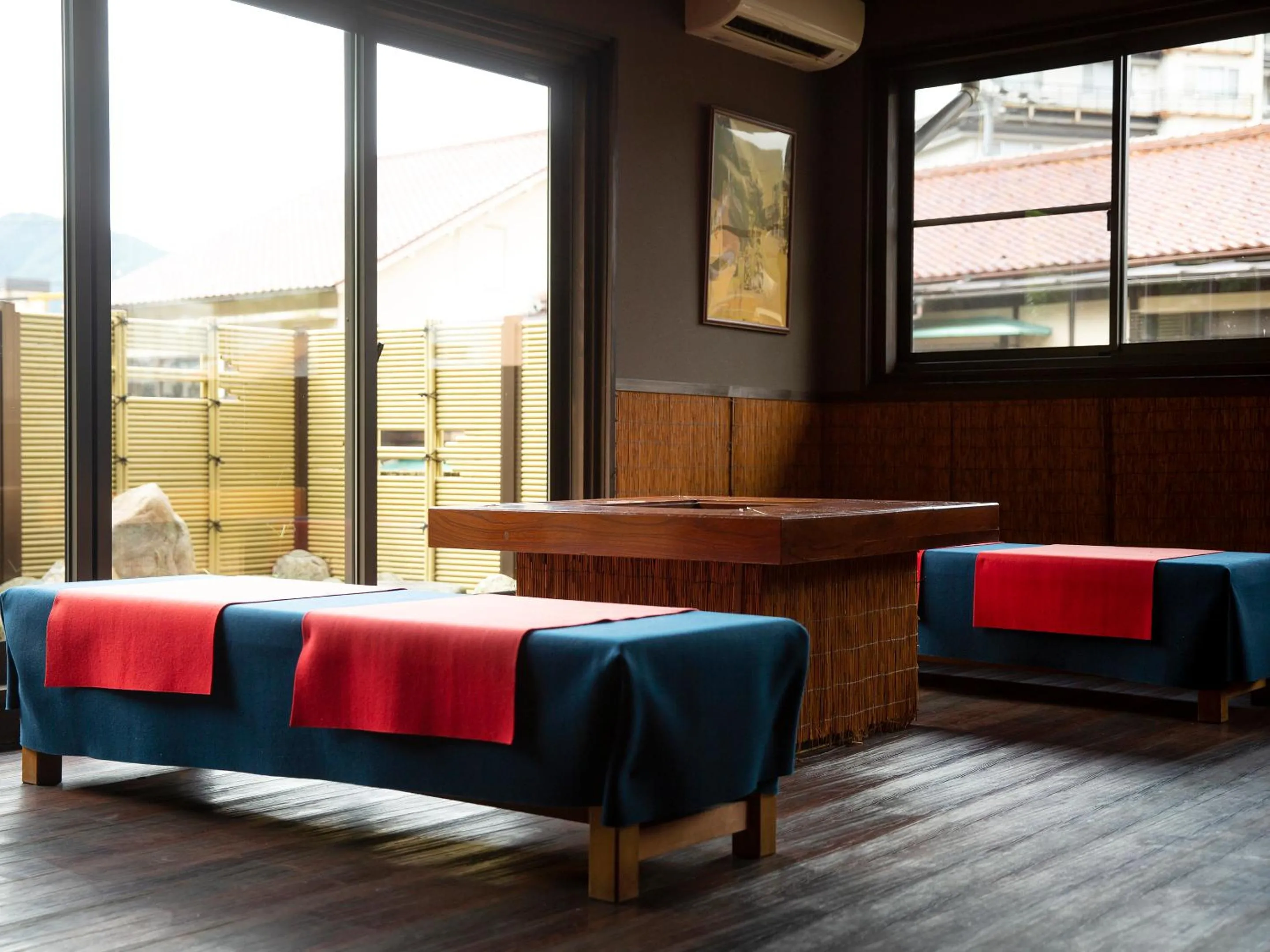 Lobby or reception in Ooedo Onsen Monogatari Miyoshiya