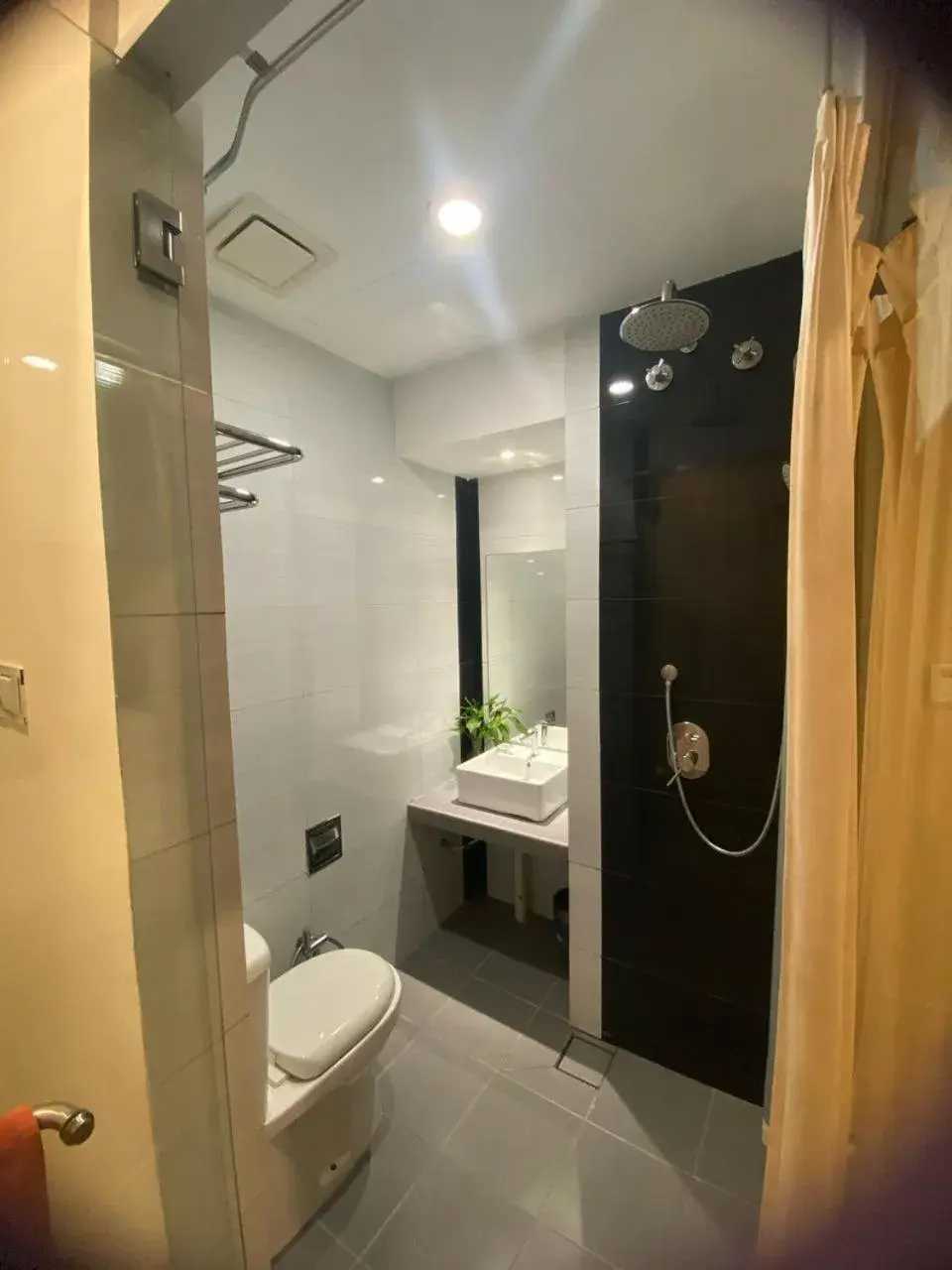 Superior Twin Single With Window in Hotel Vevo Puchong Malaysia Superior Twin Single With Window in Hotel Vevo Puchong Malaysia