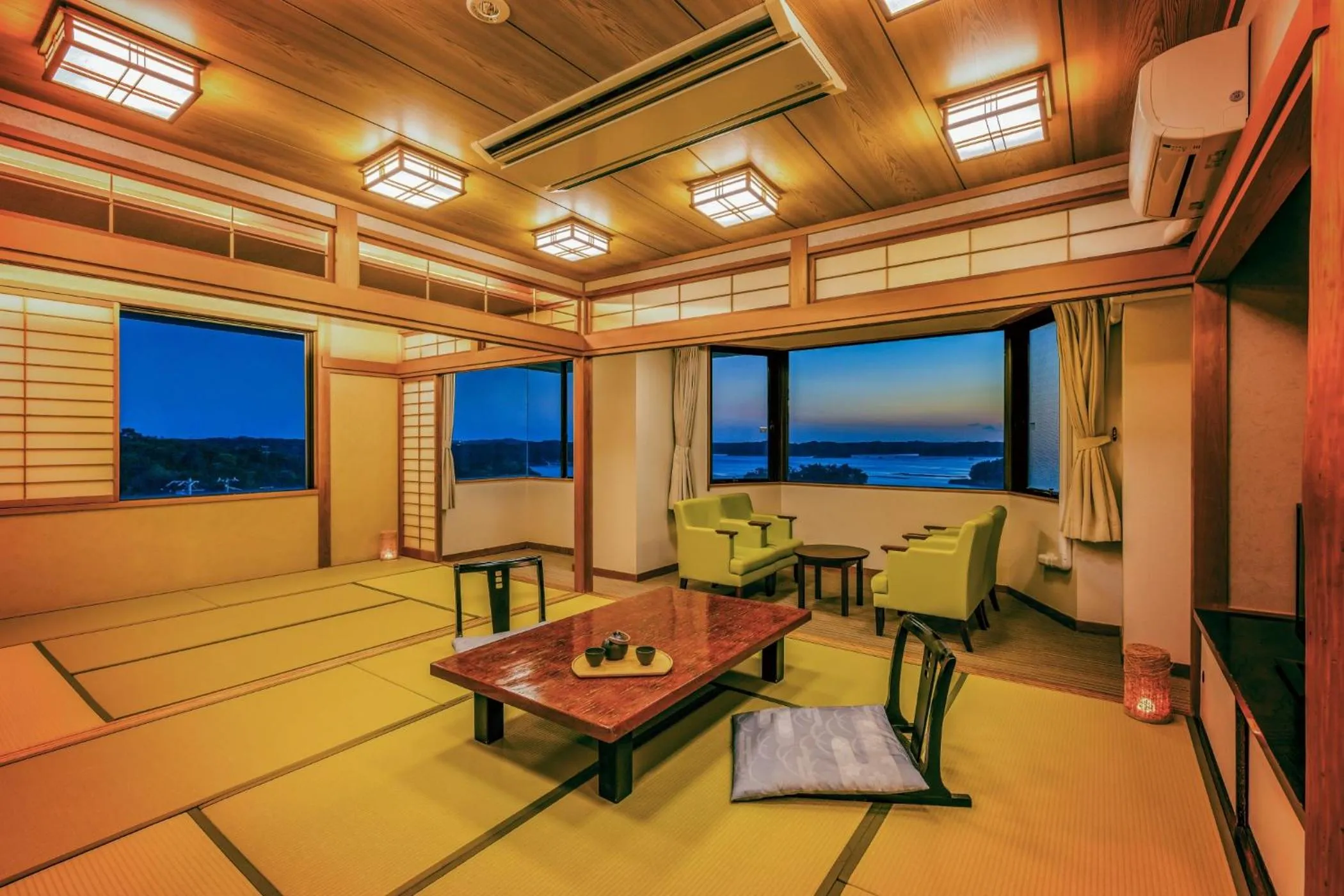Photo of the whole room in Ooedo Onsen Monogatari Premium Shima Saichoraku