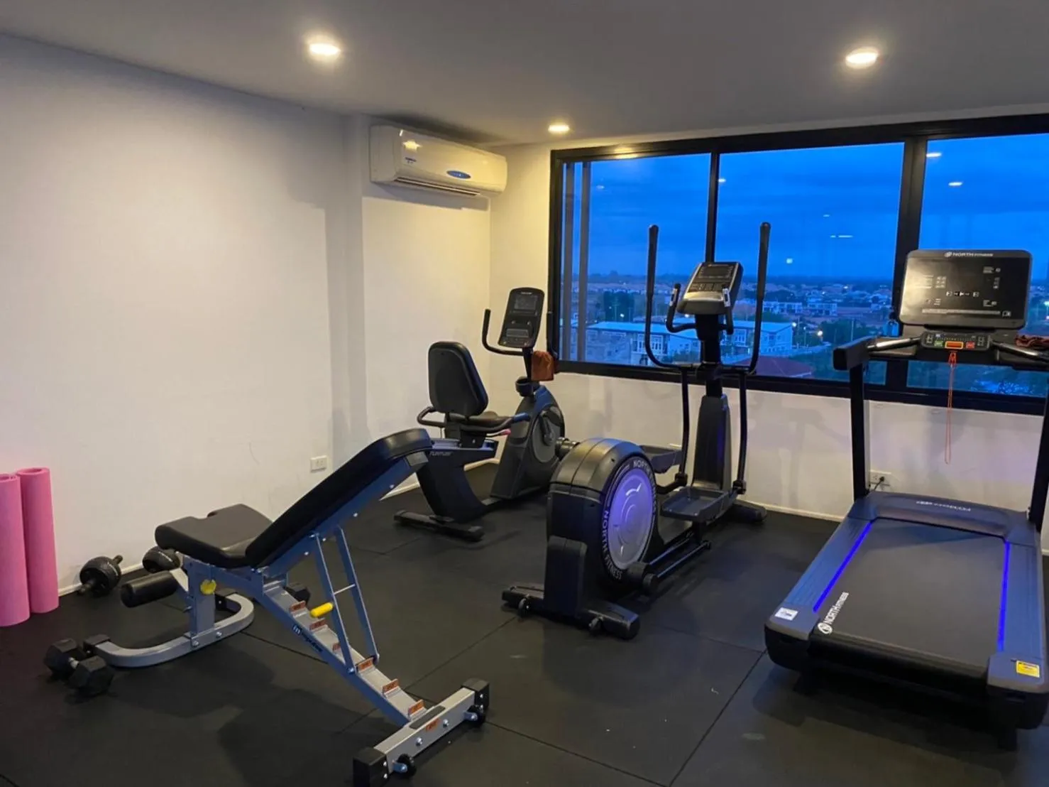 Fitness centre/facilities in 185 Residence