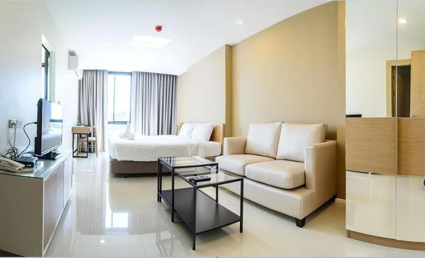 Bed in 185 Residence