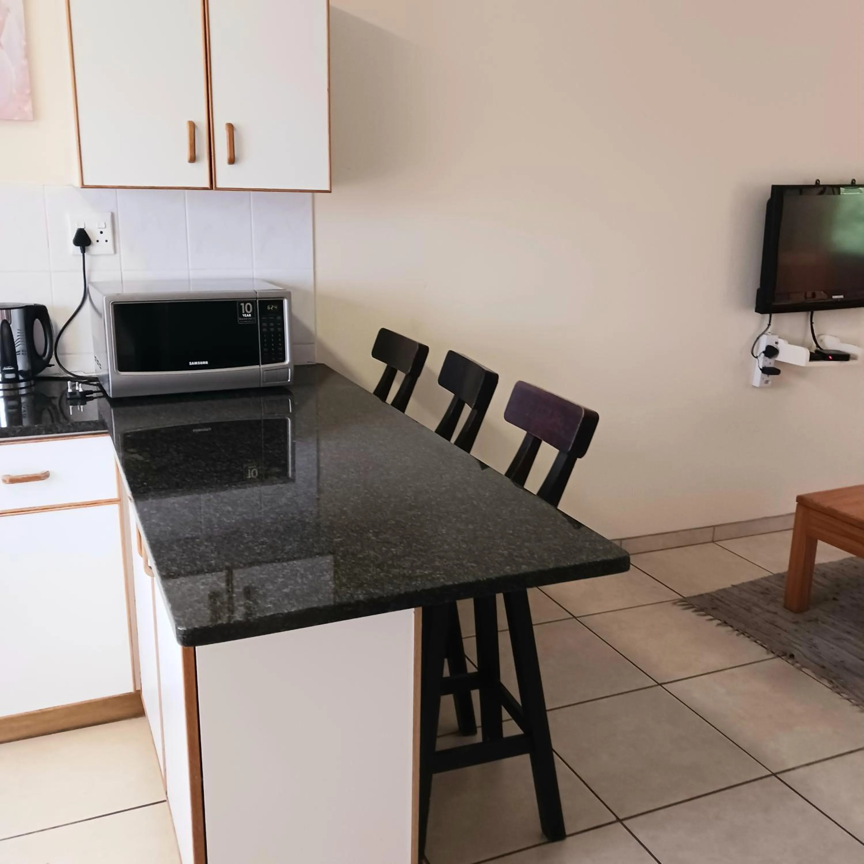 Kitchen or kitchenette in St Lucia Palms