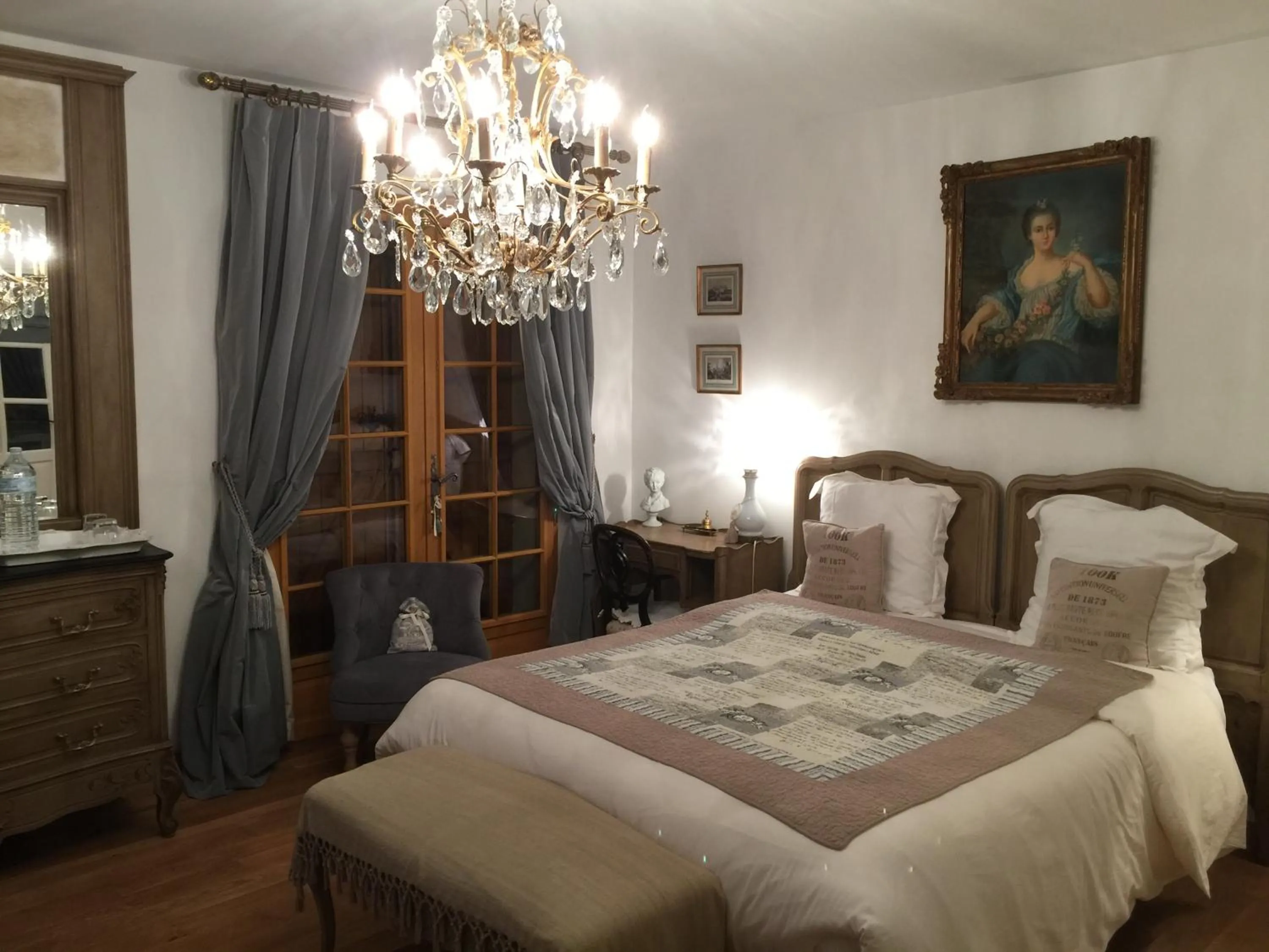 Photo of the whole room in Les Prémices De La Forêt