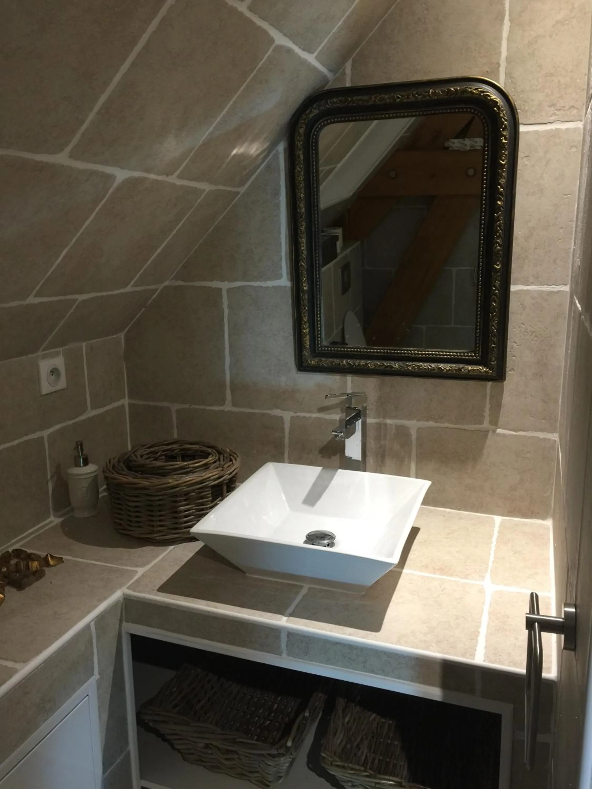 Bathroom in Les Prémices De La Forêt