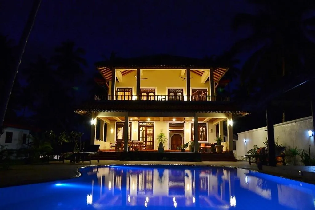 Property Building in Lanka Beach Bungalows