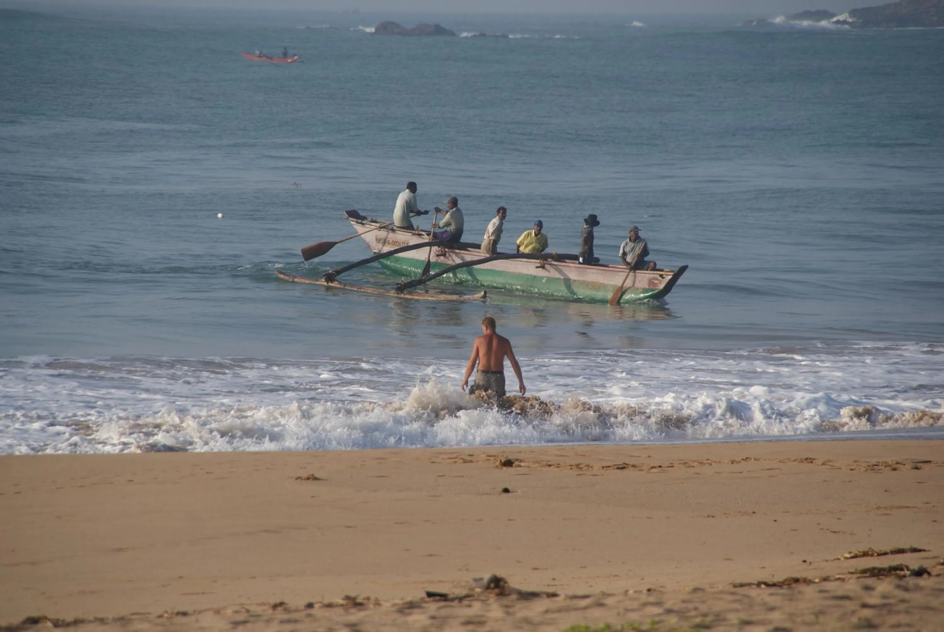 Activities, Windsurfing in Lanka Beach Bungalows