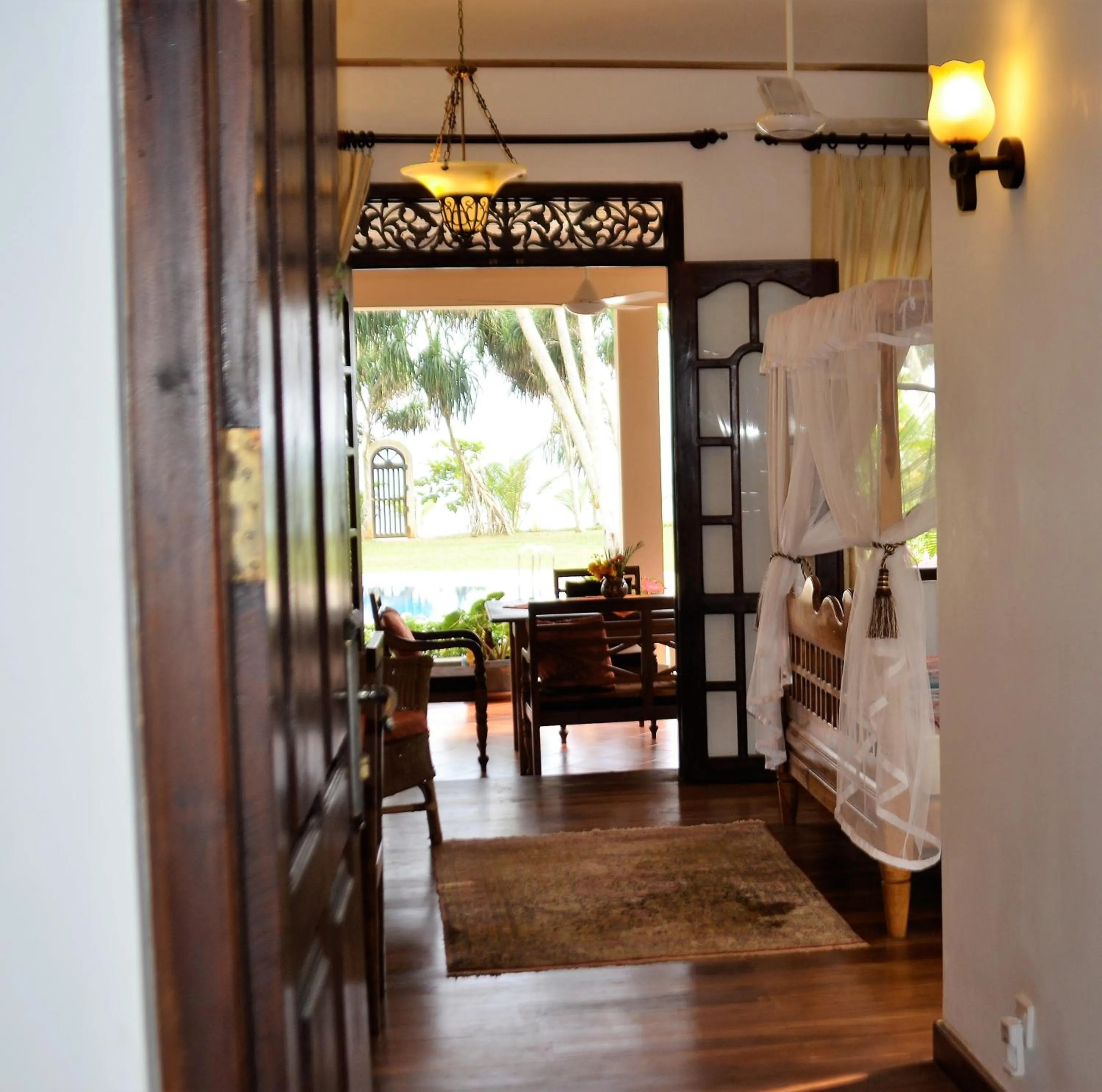 Lanka Beach Bungalows