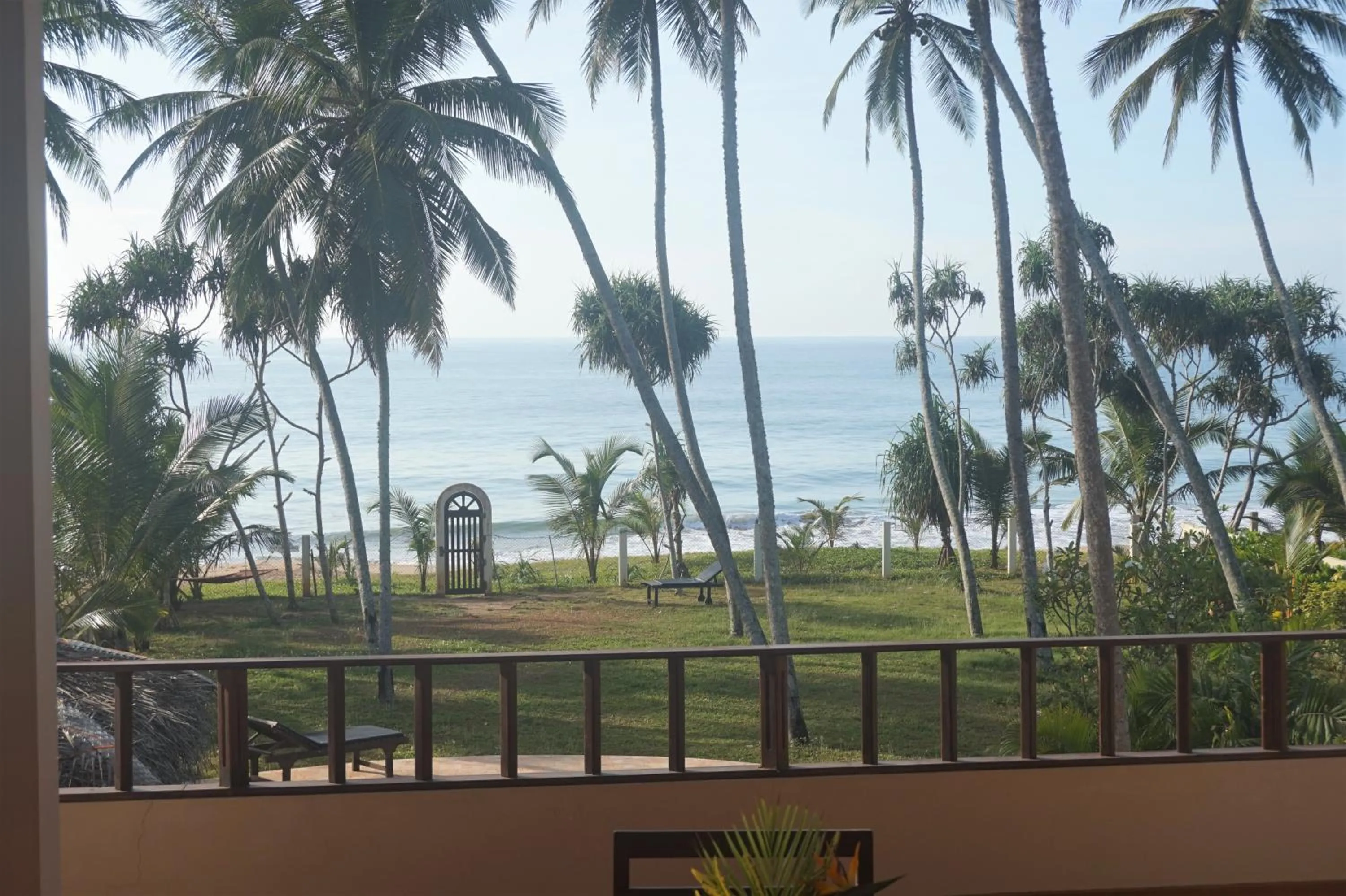 Lanka Beach Bungalows