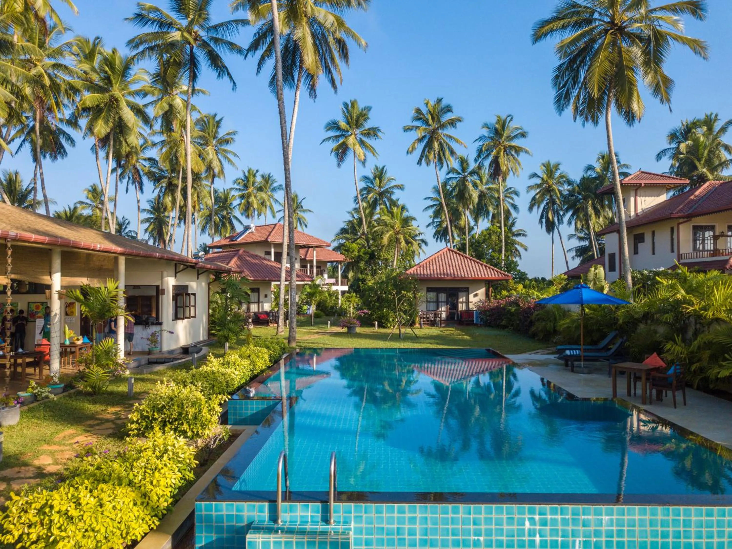 Swimming Pool in Lanka Beach Bungalows