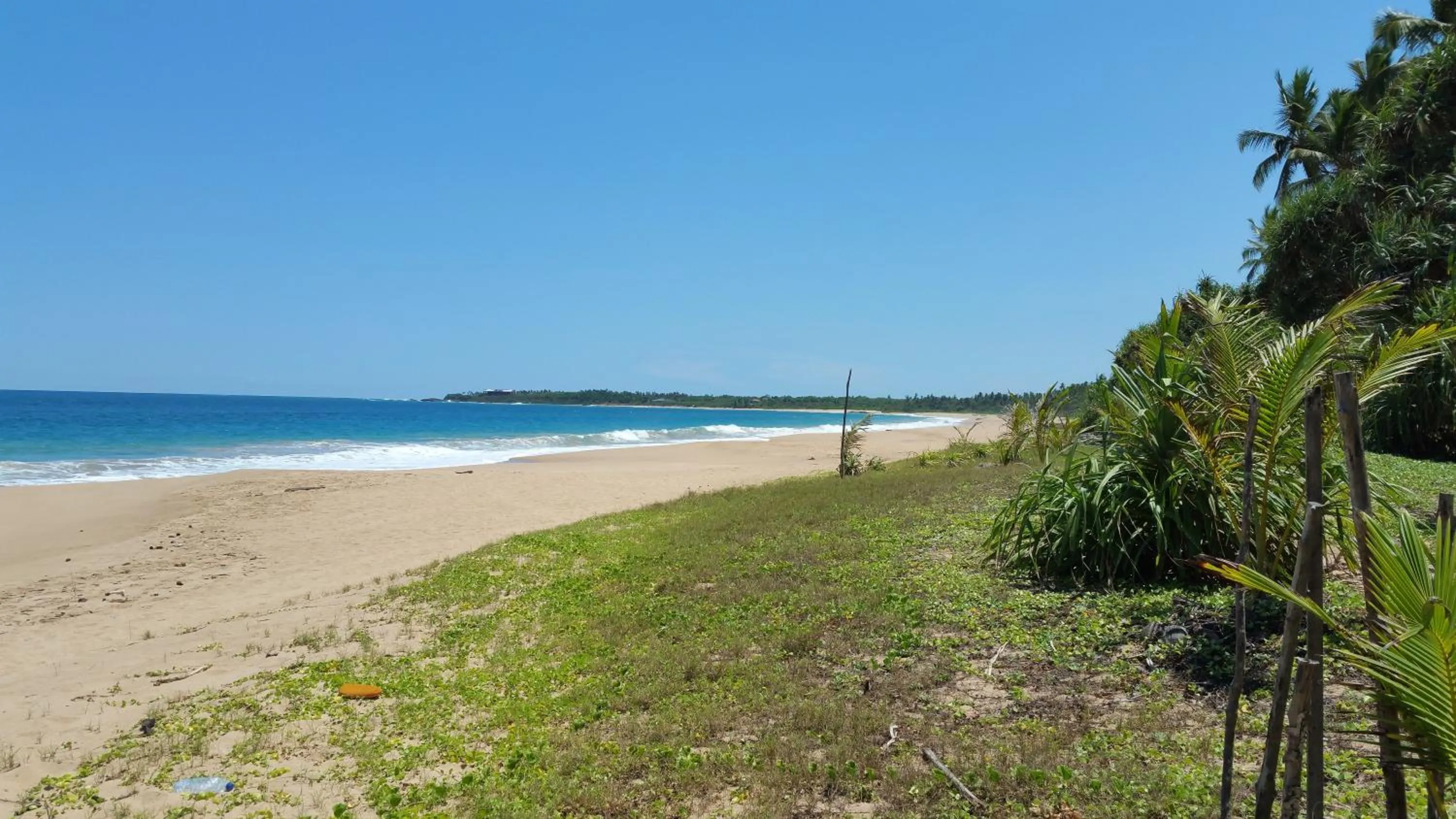 Beach in Lanka Beach Bungalows