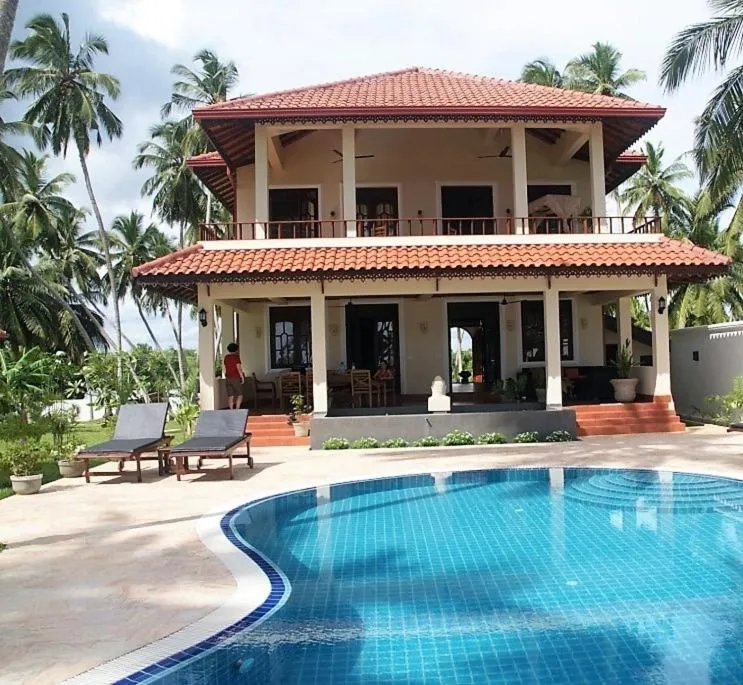 Property Building in Lanka Beach Bungalows