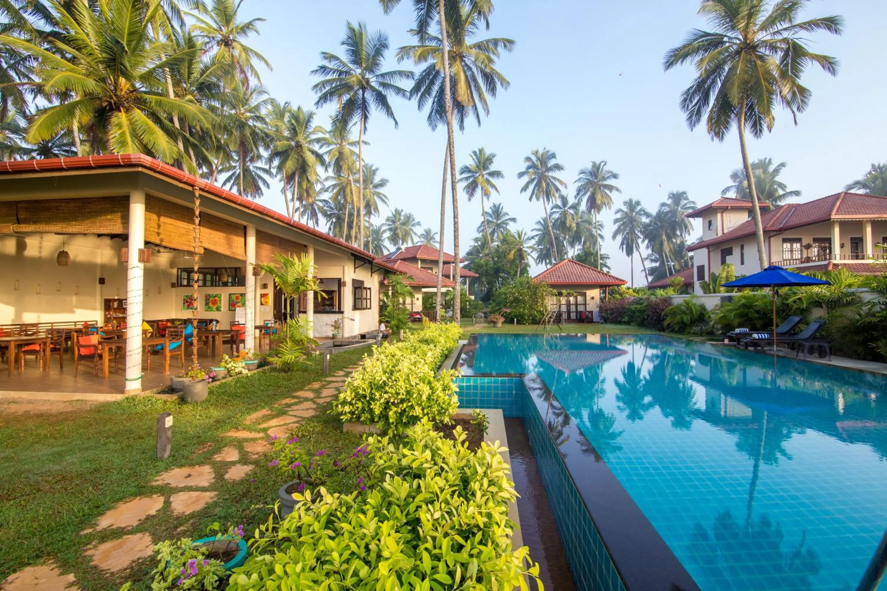 Swimming pool, Property Building in Lanka Beach Bungalows