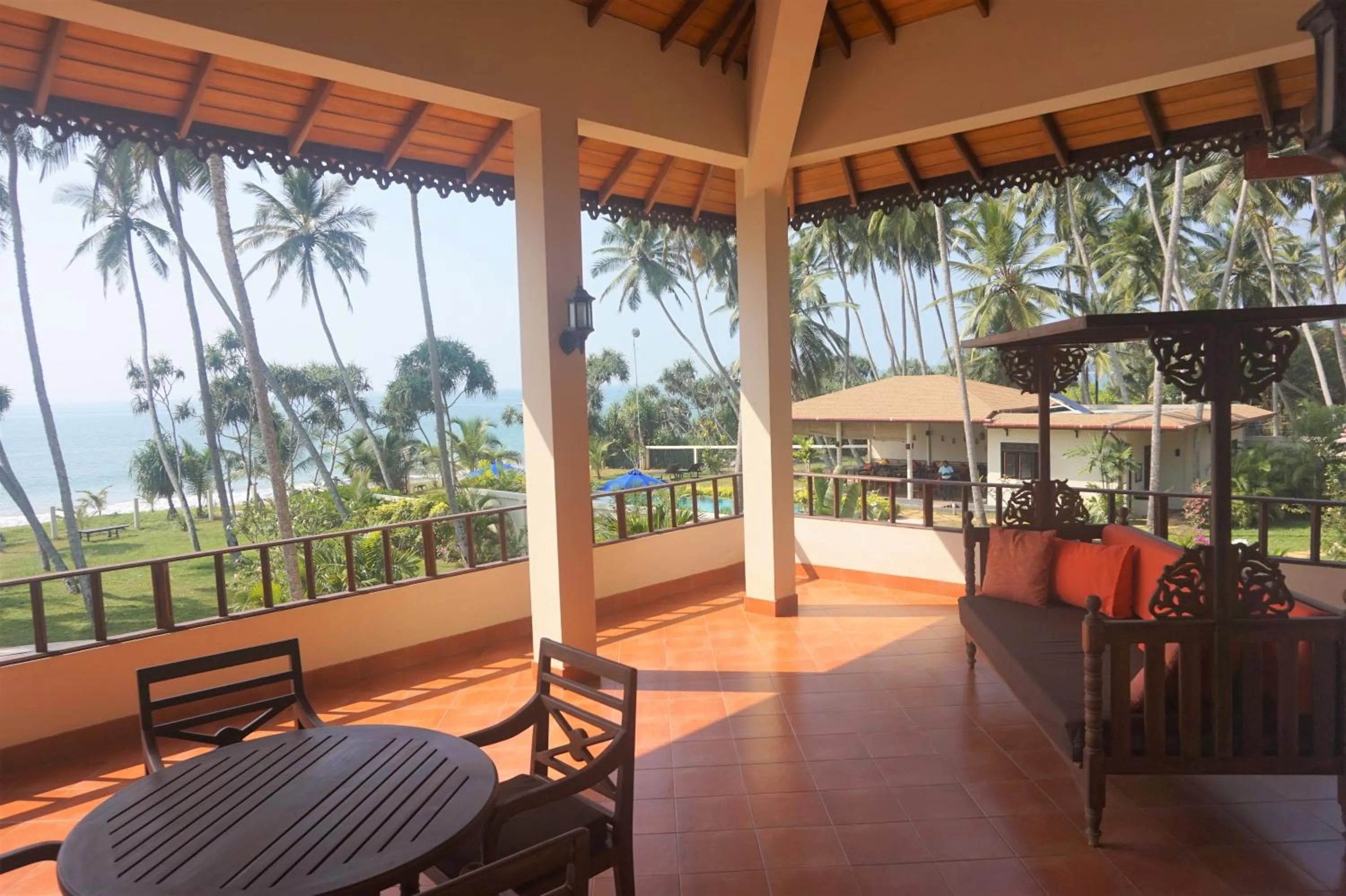 Lanka Beach Bungalows