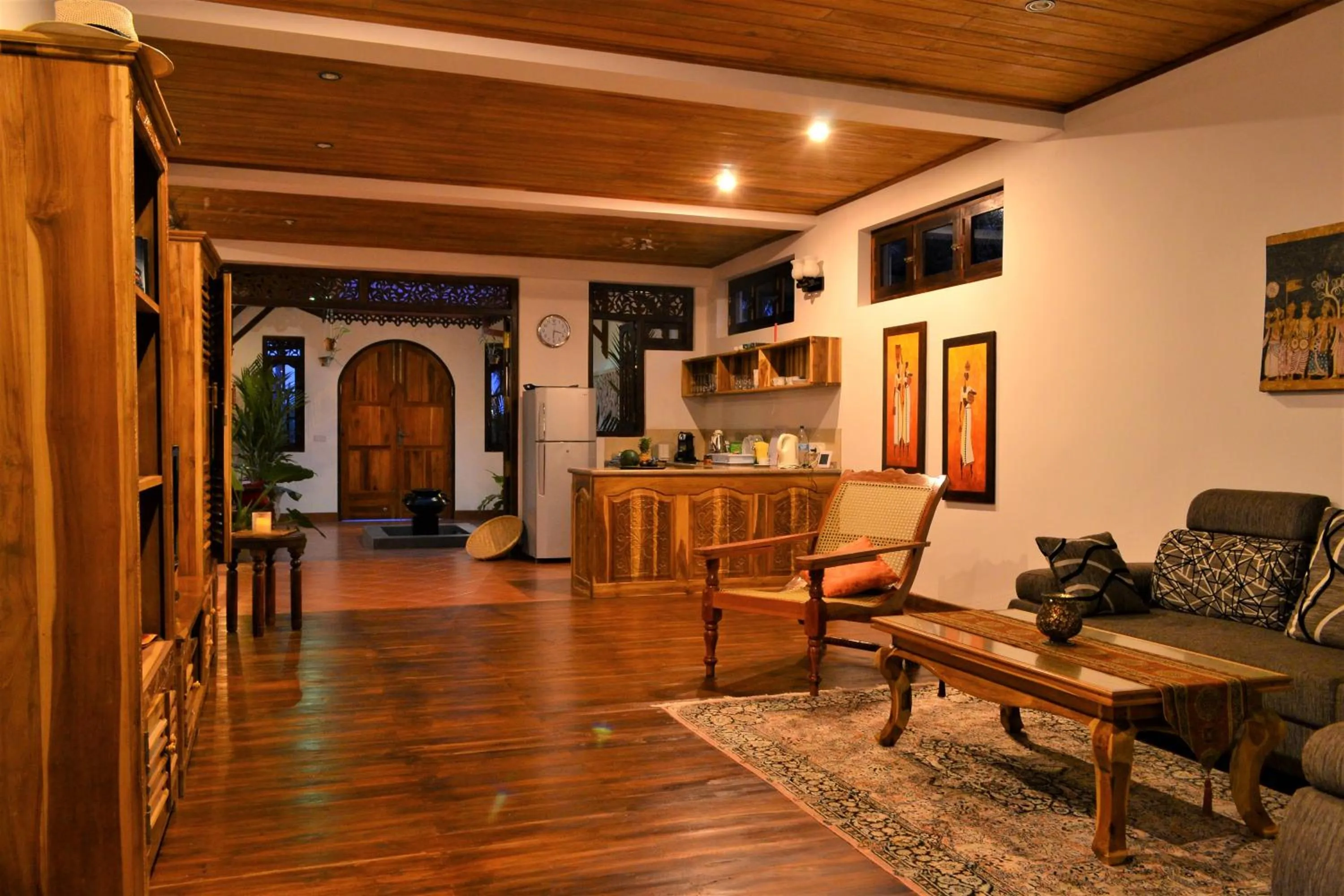 Lobby/Reception in Lanka Beach Bungalows