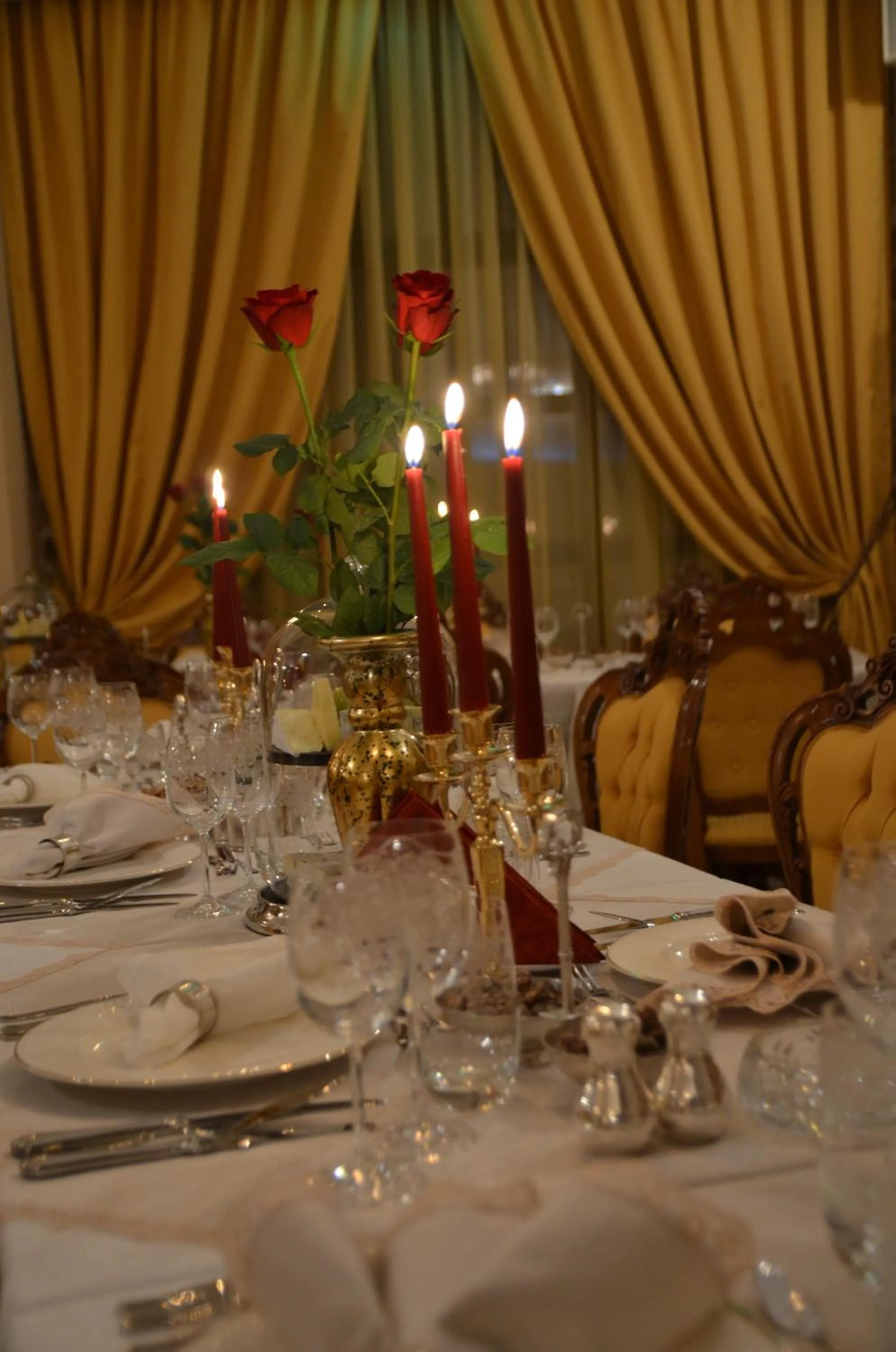 Dinner in The Arlington Boutique Hotel