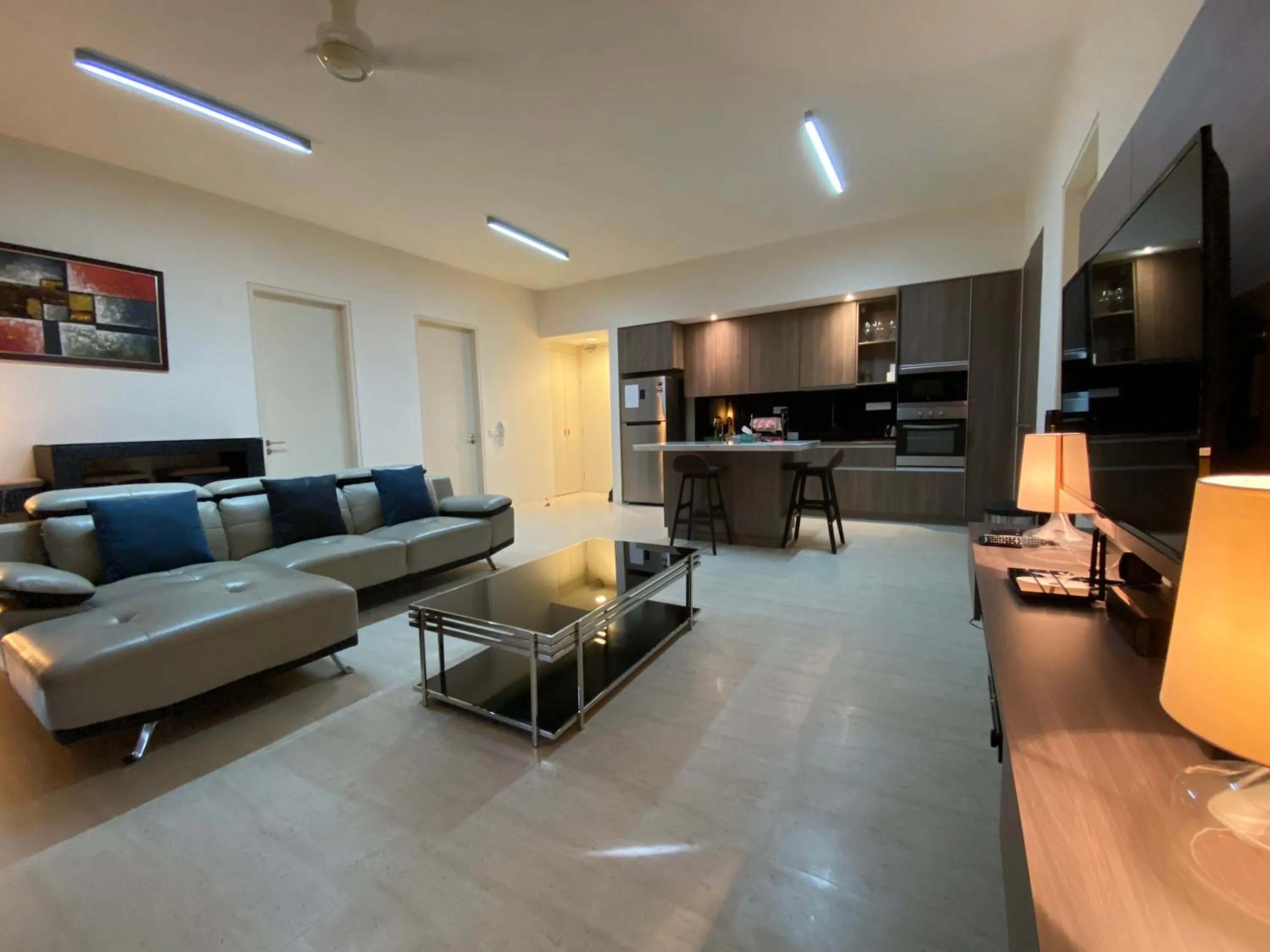 By The Sea @ Cozy Beachfront Home