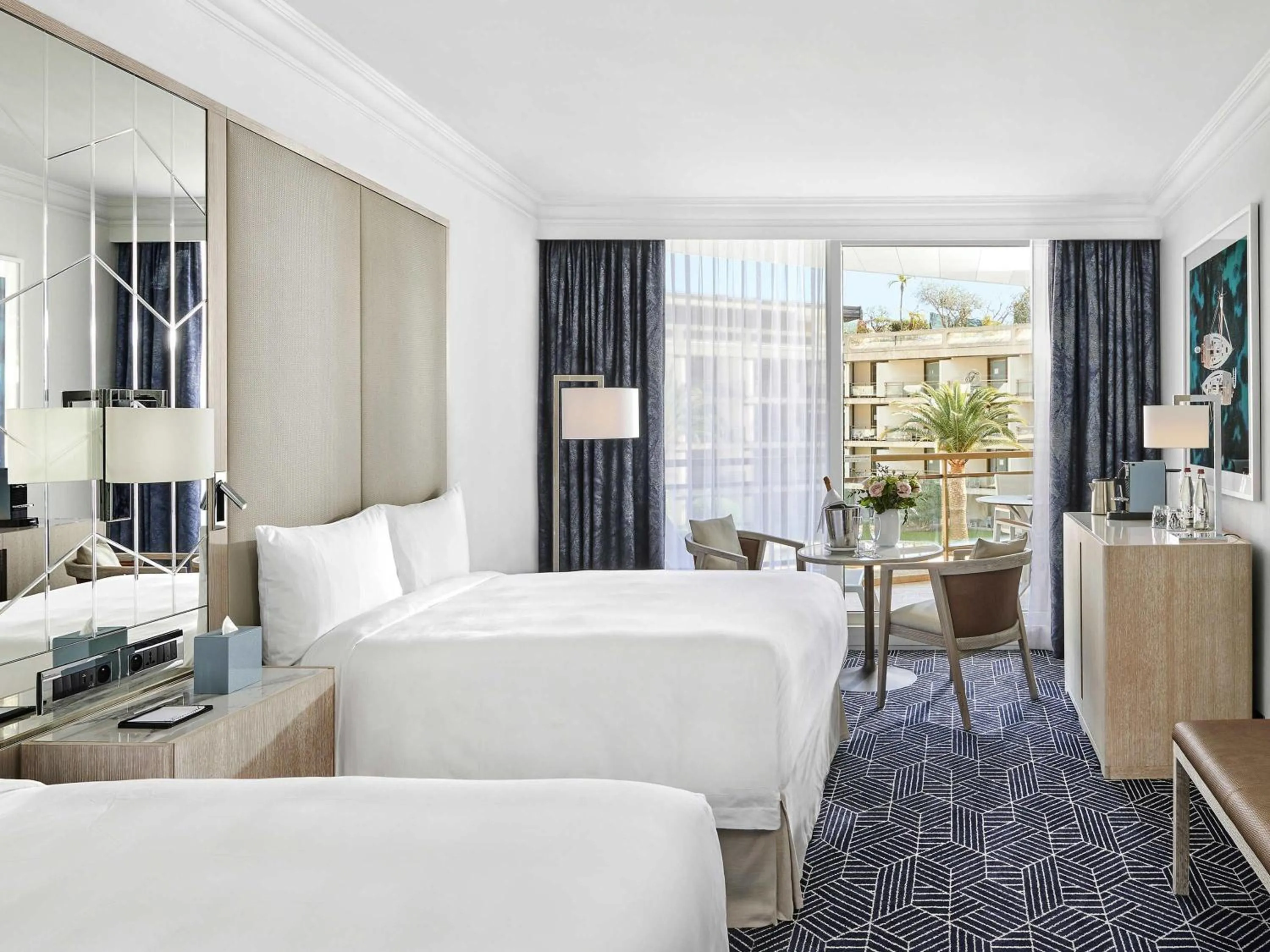 Bedroom, Bed in Fairmont Monte Carlo