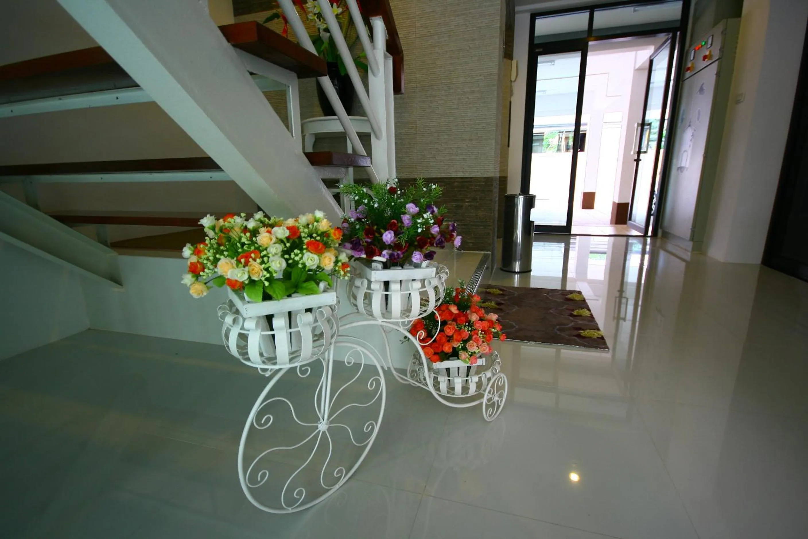 Lobby or reception in At Home Phetkasem