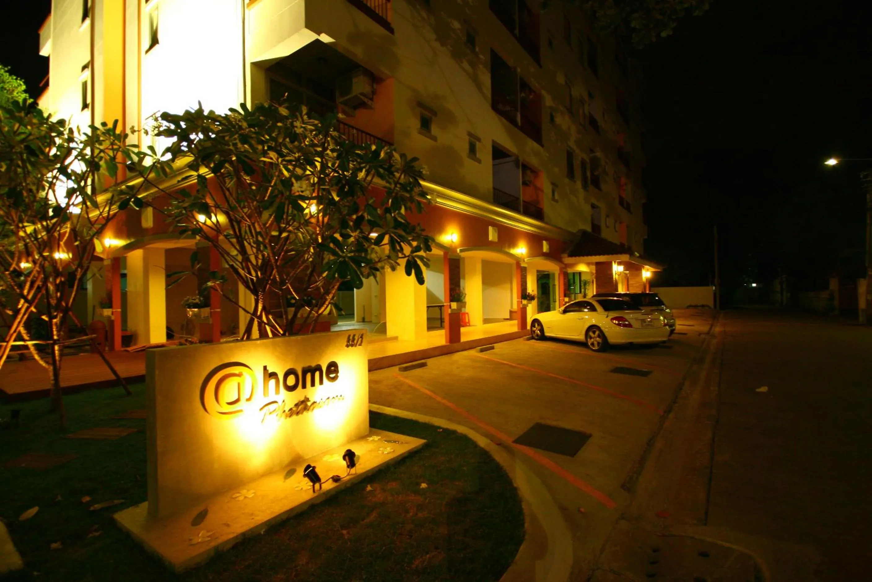 Night in At Home Phetkasem