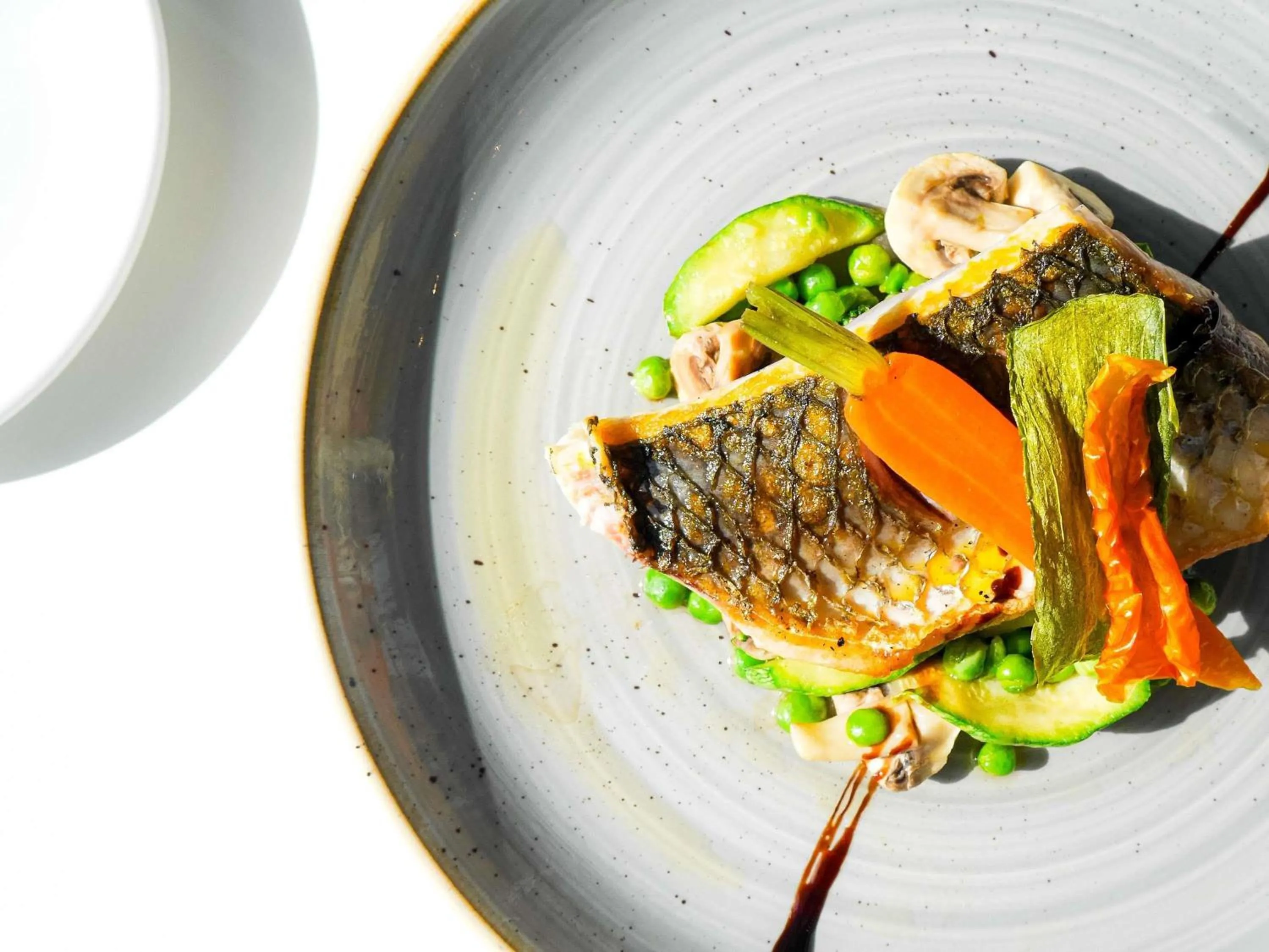 Restaurant/places to eat in Novotel Monte-Carlo