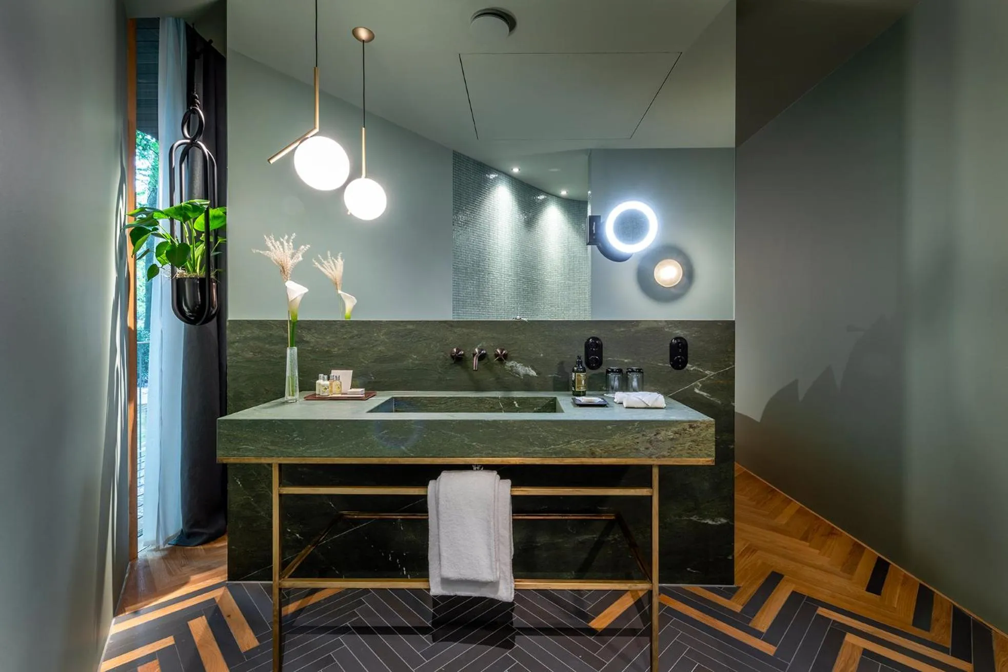 Bathroom in LA MAISON hotel & spa