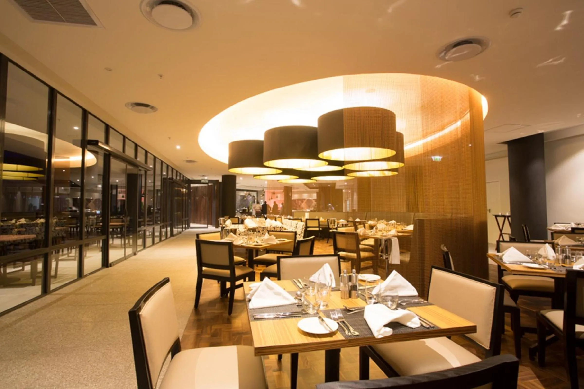 Restaurant/places to eat in Radisson Blu Okoume Palace Hotel, Libreville