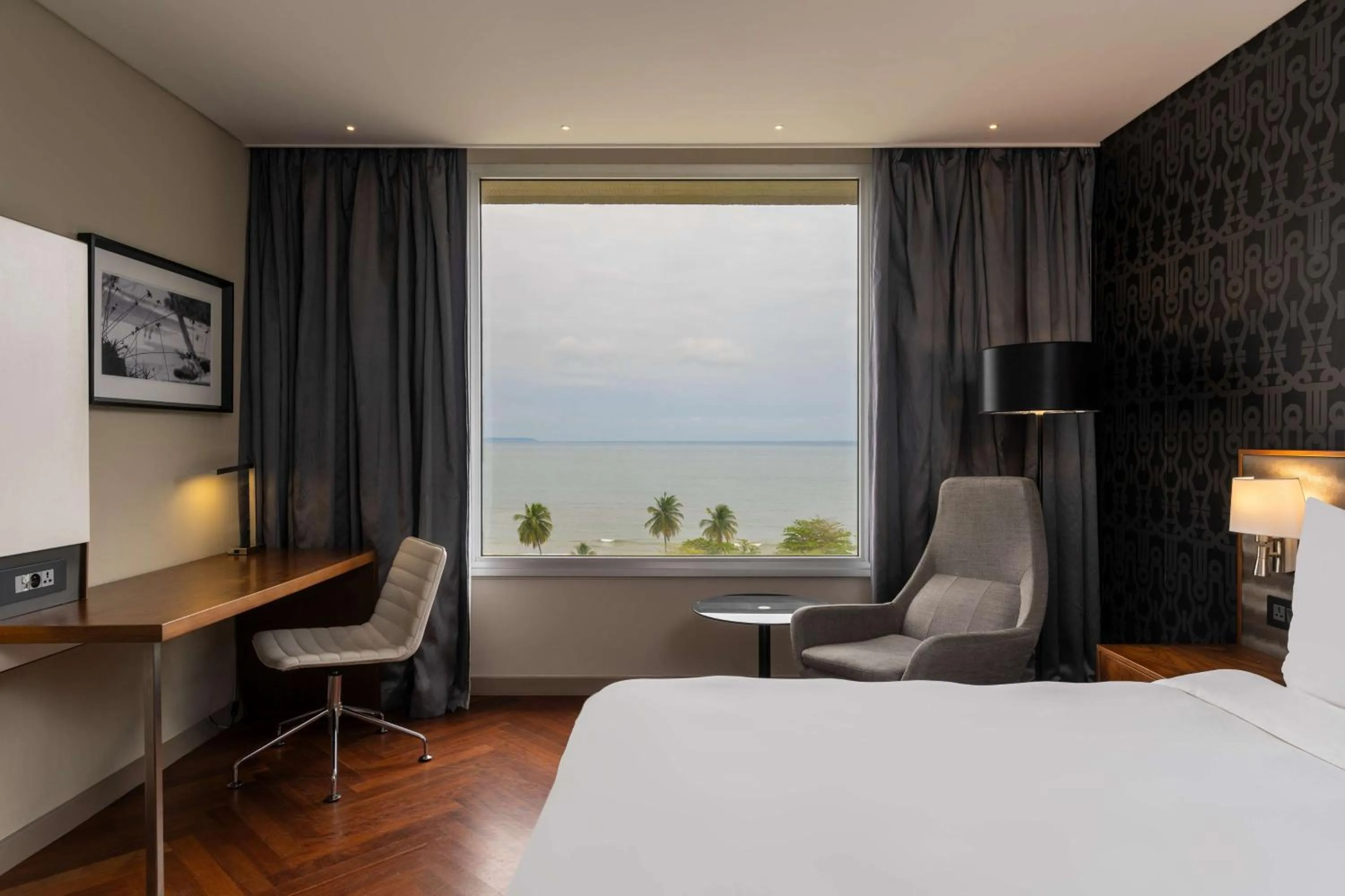 View (from property/room), Bed in Radisson Blu Okoume Palace Hotel, Libreville