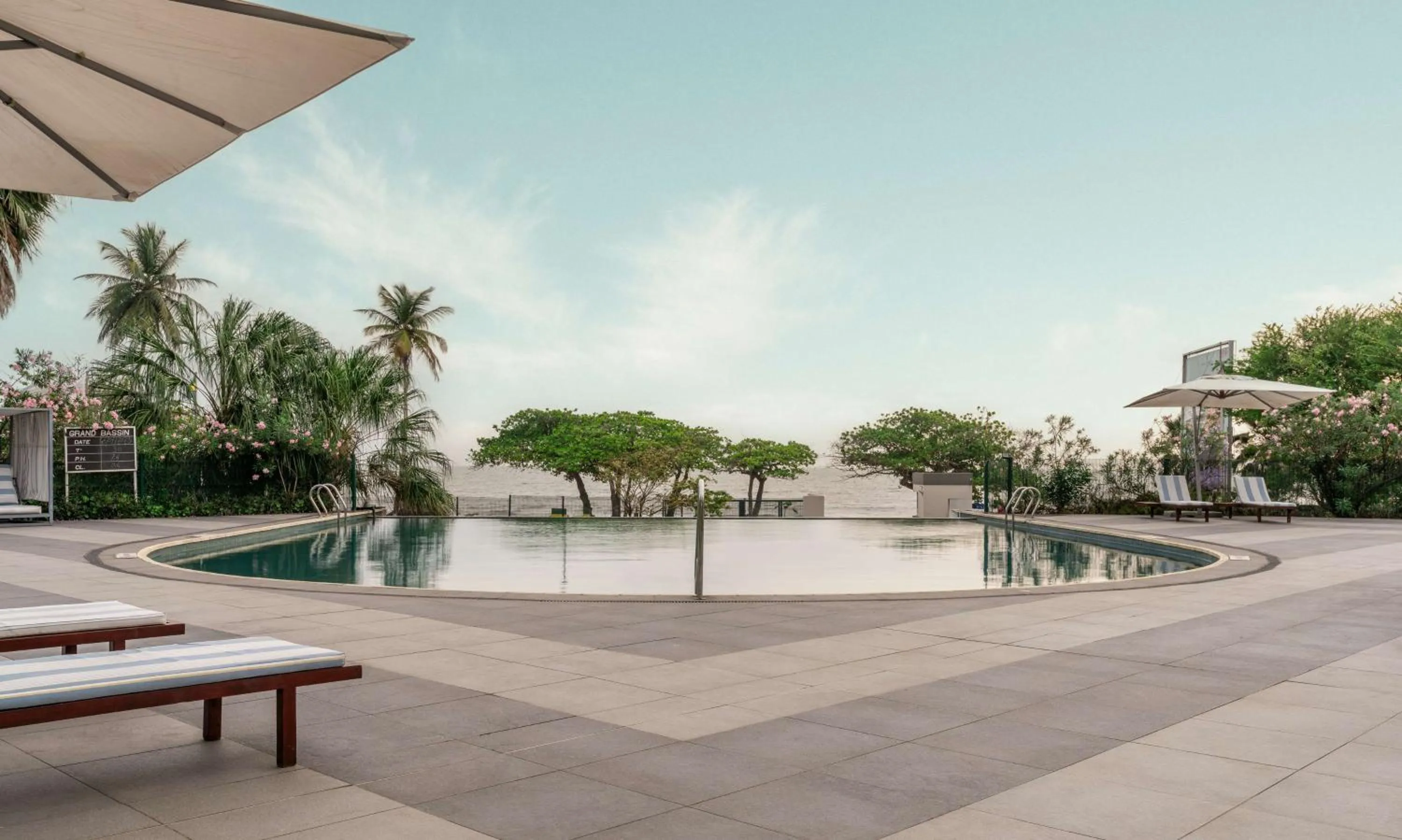 Pool view in Radisson Blu Okoume Palace Hotel, Libreville