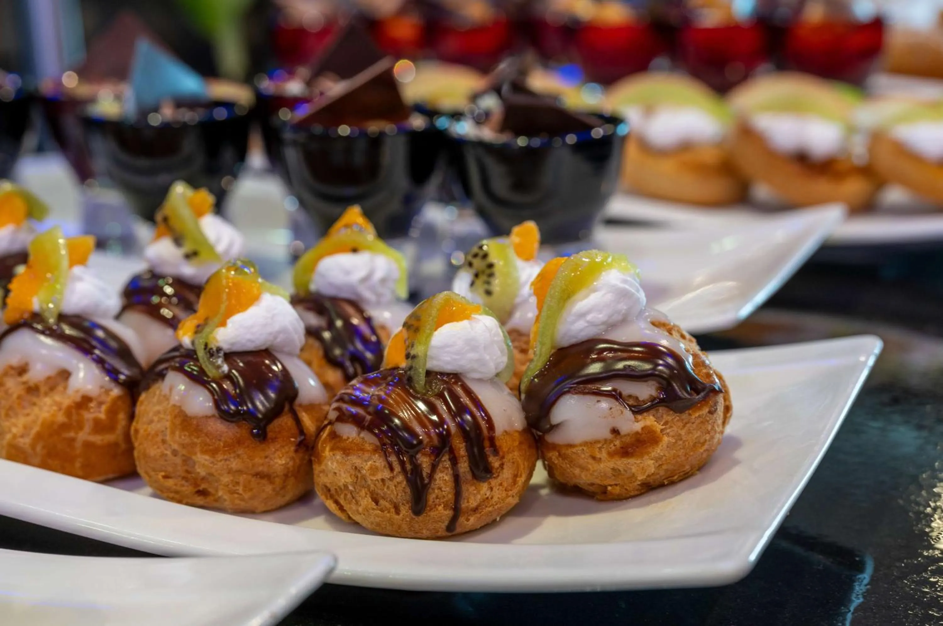 Food and drinks in Radisson Blu Okoume Palace Hotel, Libreville