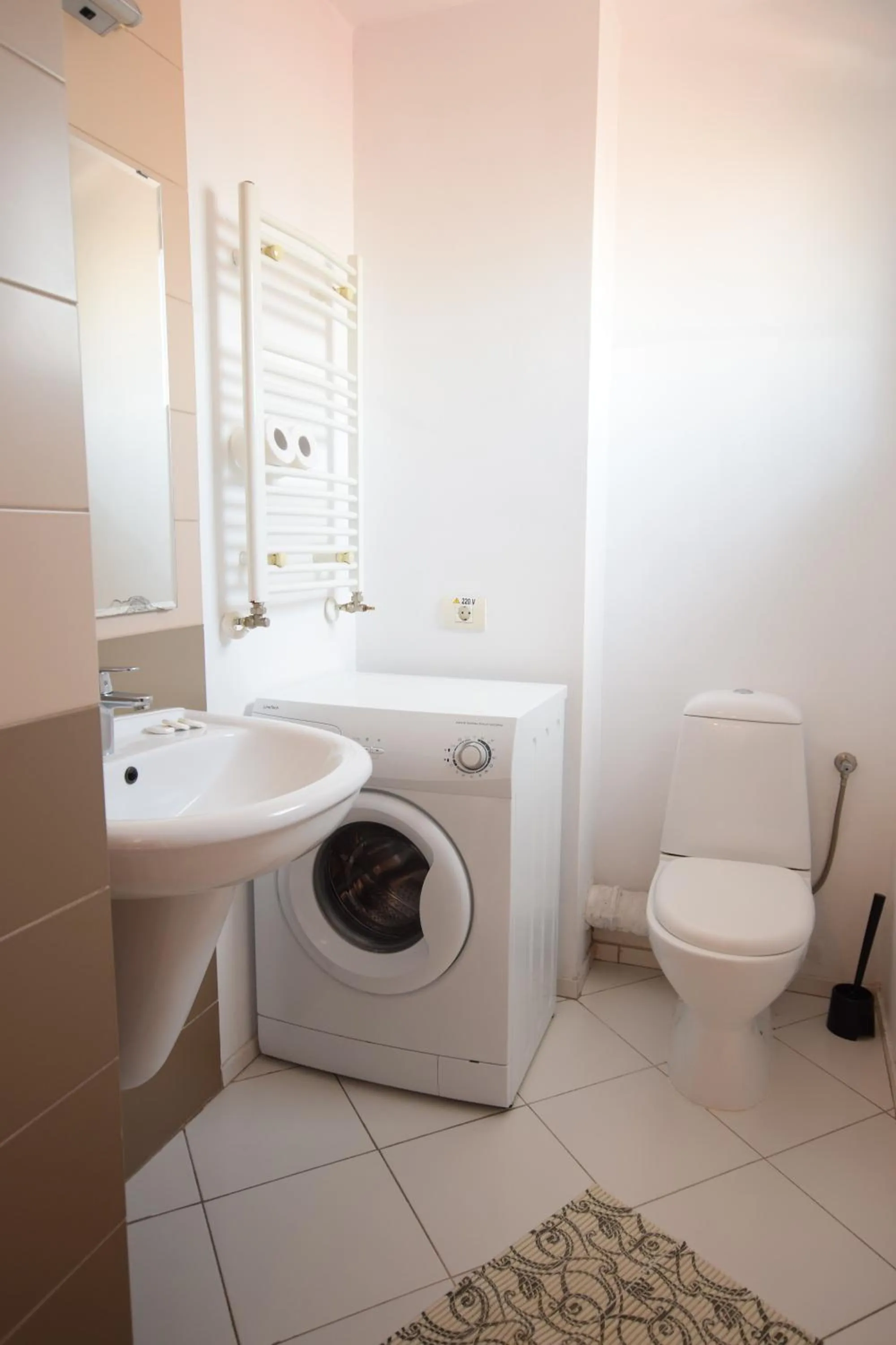 Bathroom in Mosilor Apartments