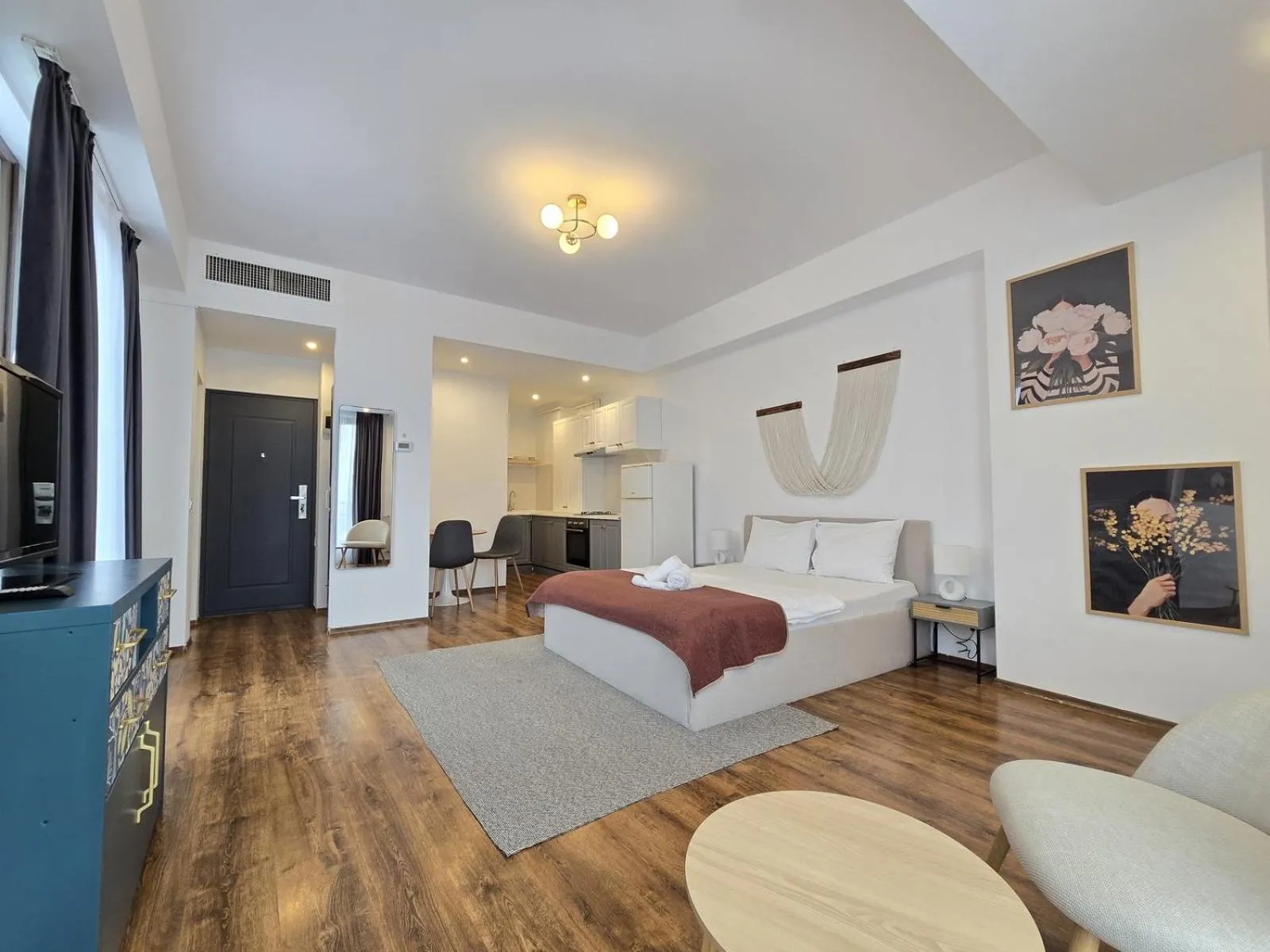 Photo of the whole room in Mosilor Apartments