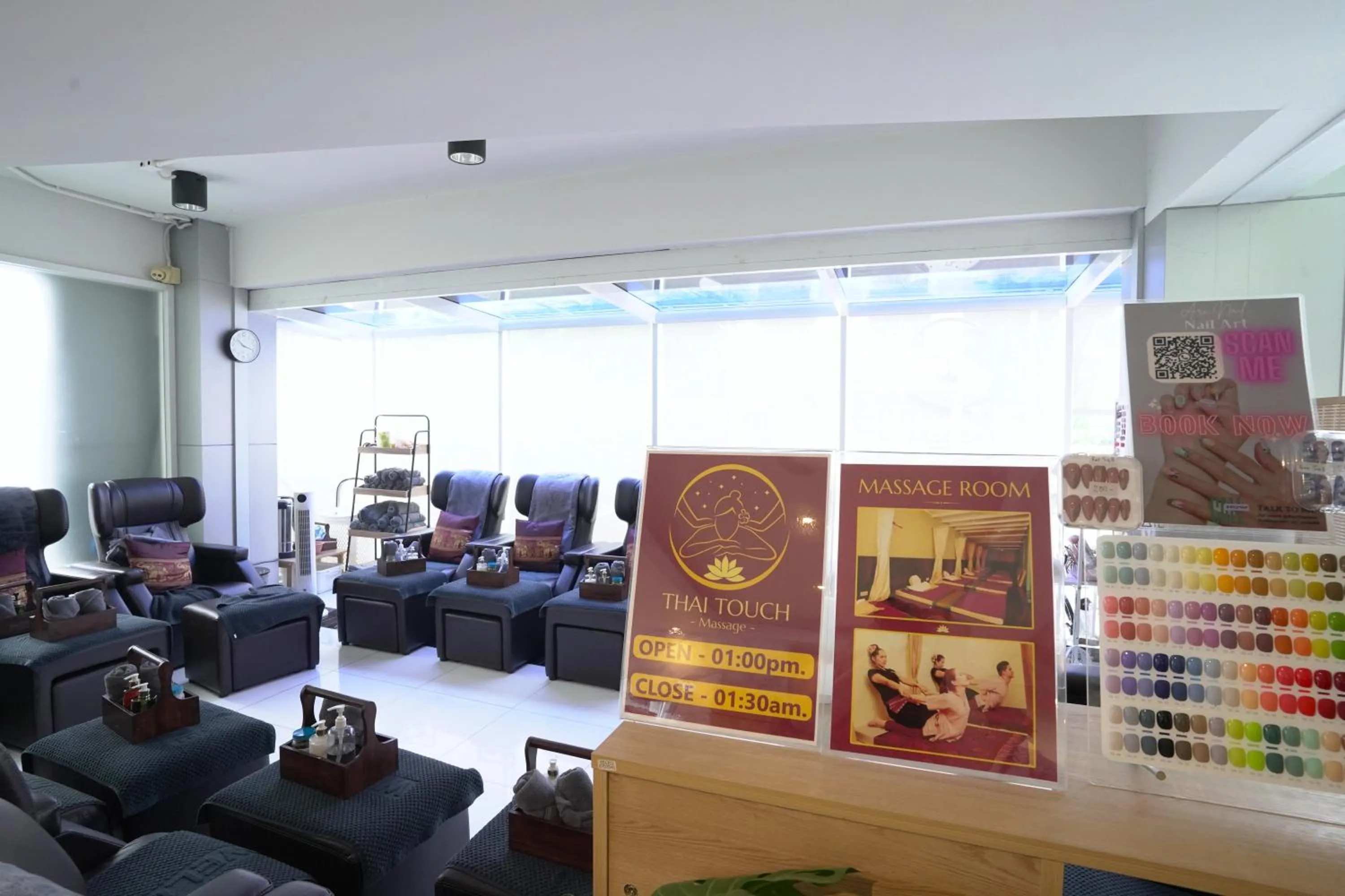 Massage in Cubic Pratunam