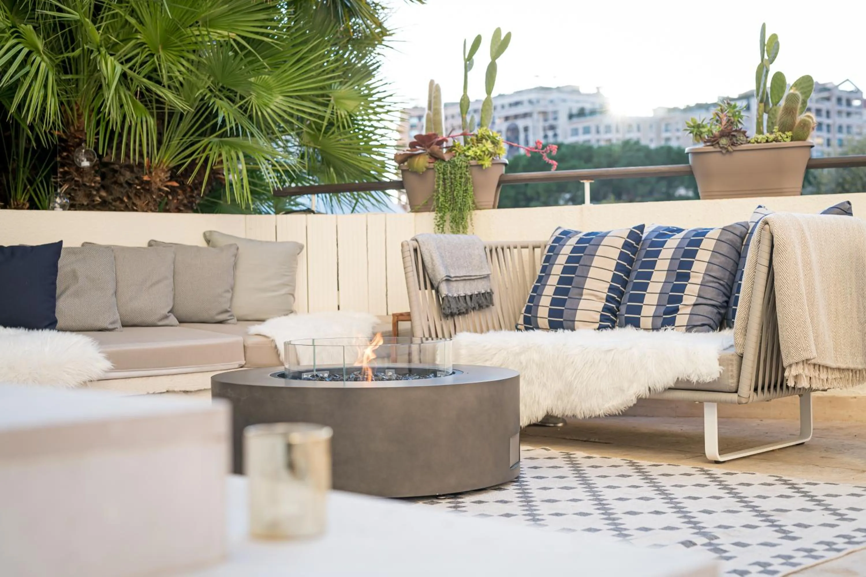 Winter in Columbus Hotel Monte-Carlo, Curio Collection by Hilton