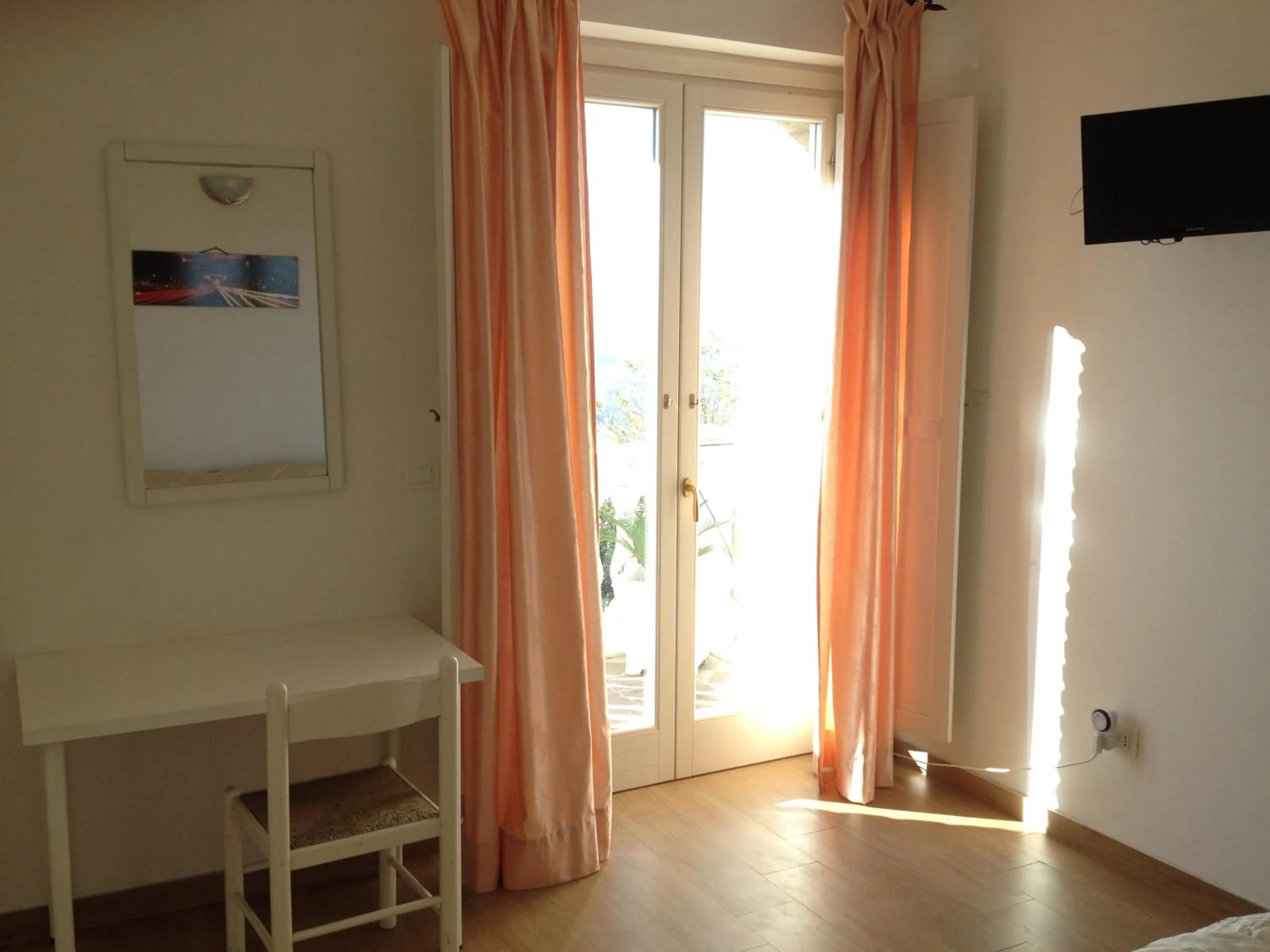 TV and multimedia in Via col Vento