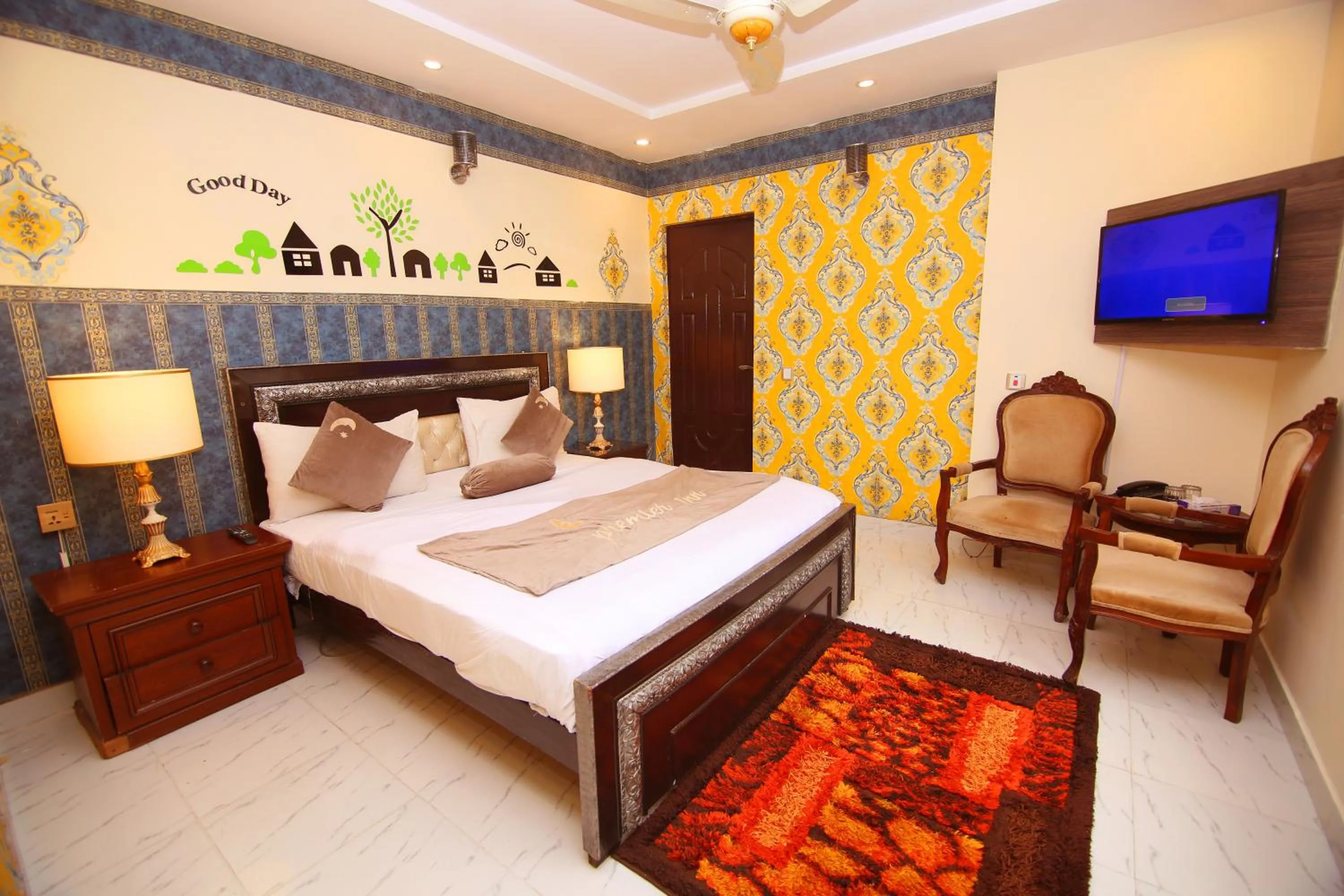 Bedroom, Bed in Premier Inn Johar Town Lahore