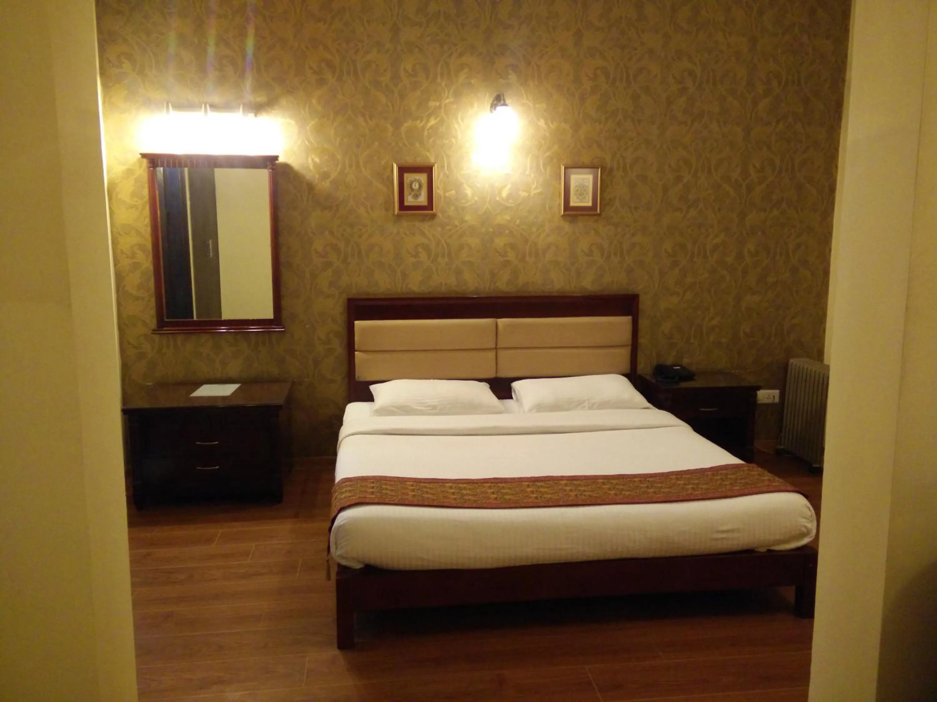 Bed in Enkay Residency V Block-Cyber City