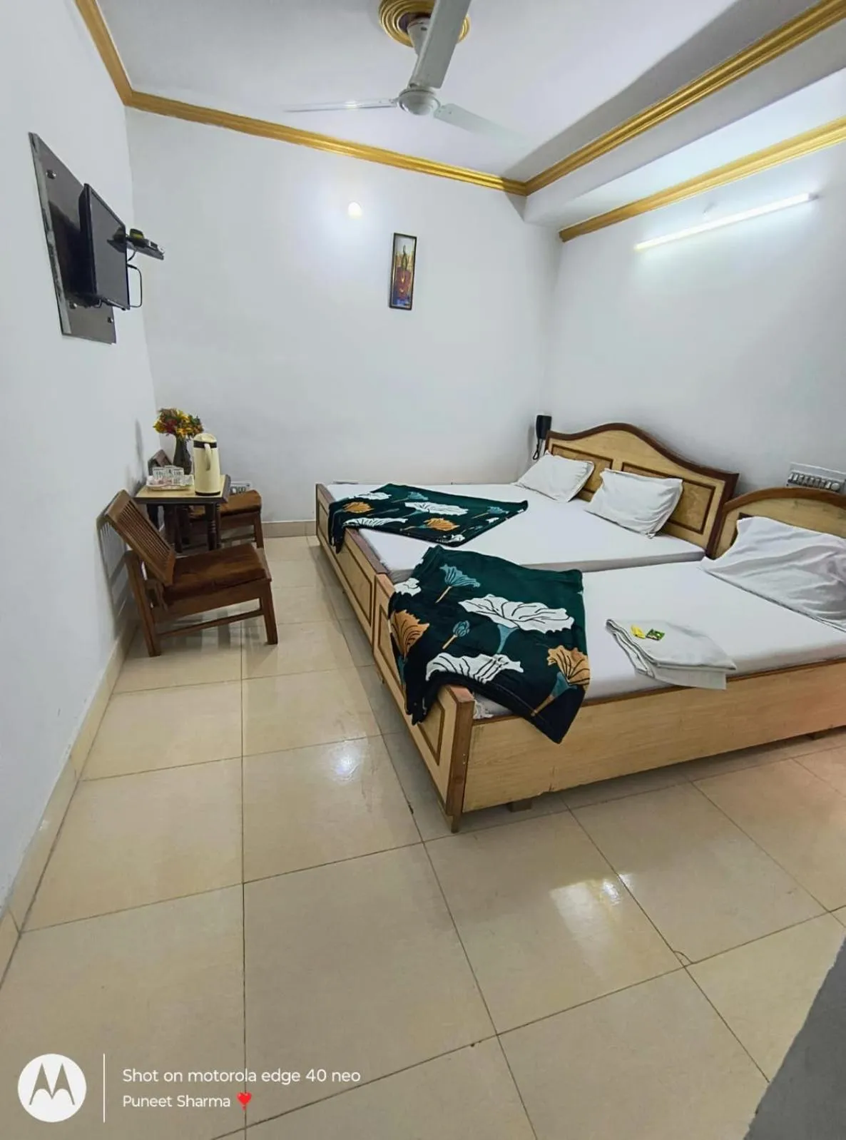 Bed in Hotel Swarajya Palace