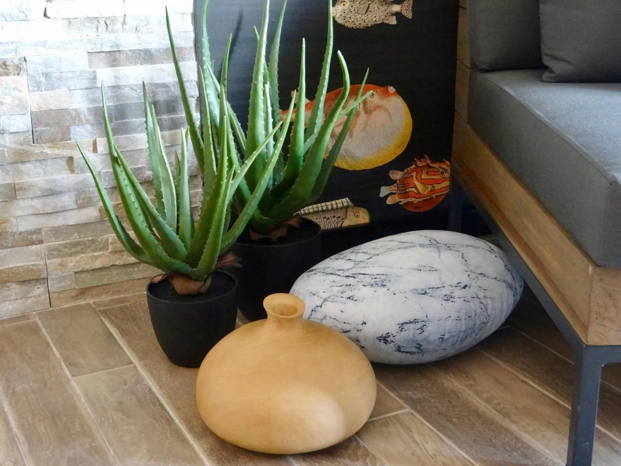 Decorative detail in Three Cities Apartments