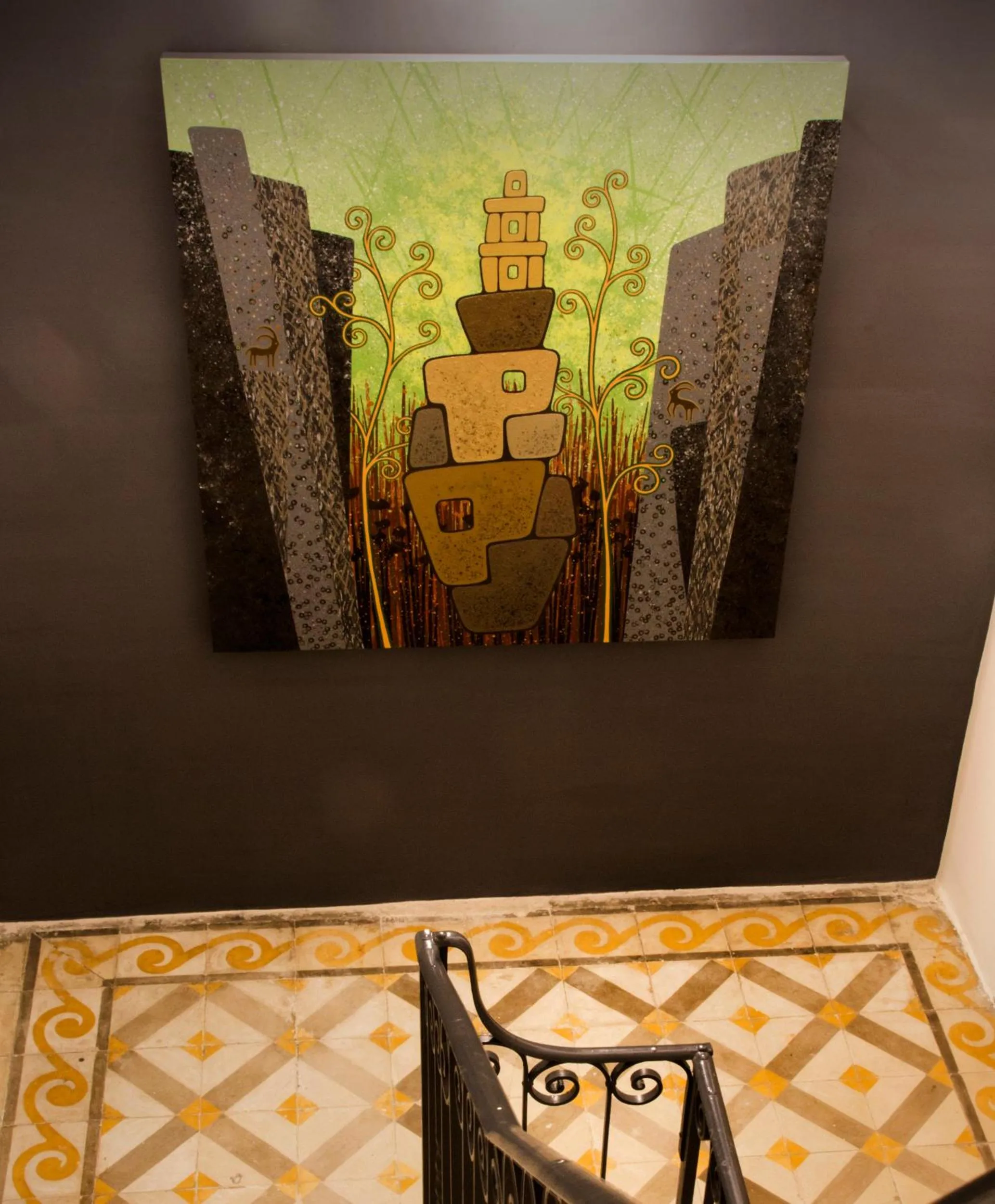 Decorative detail in Three Cities Apartments