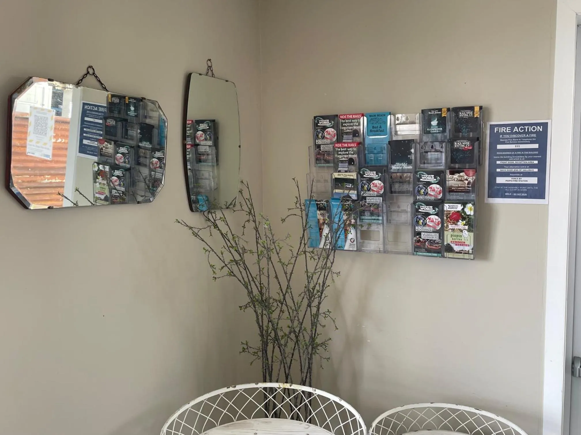 FatOwl Motel, Bar & Eatery