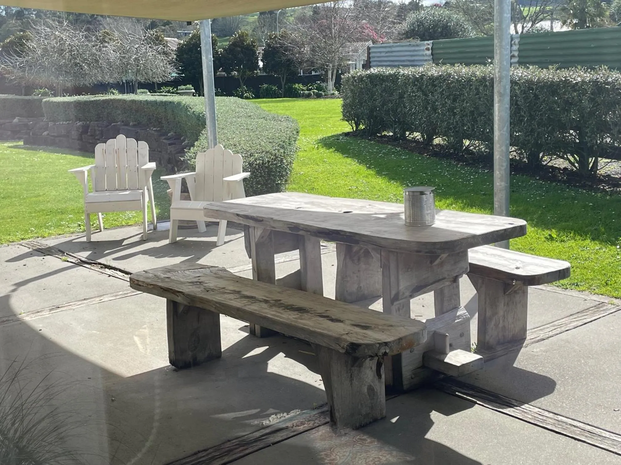 FatOwl Motel, Bar & Eatery