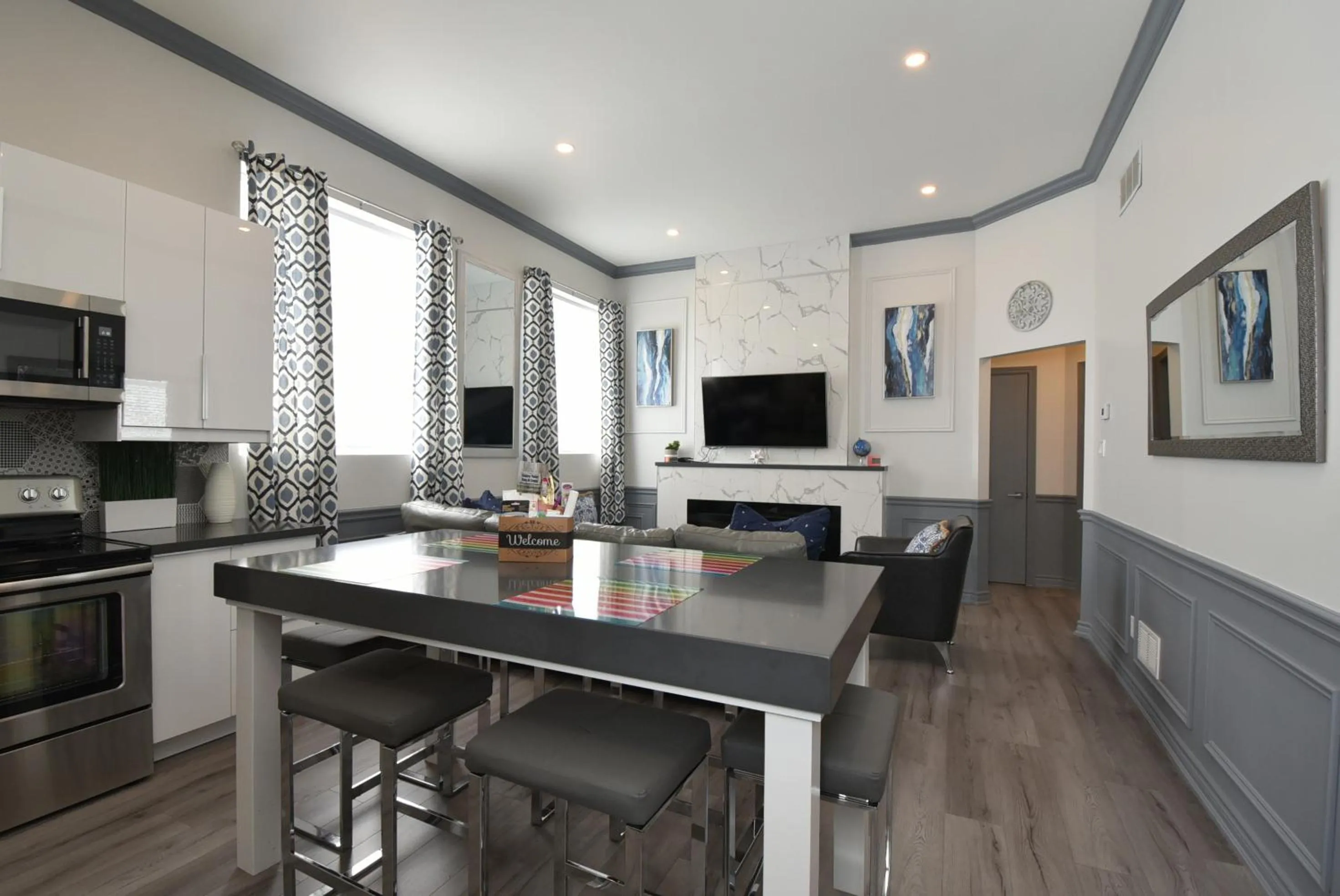 The SoMa Furnished Residences