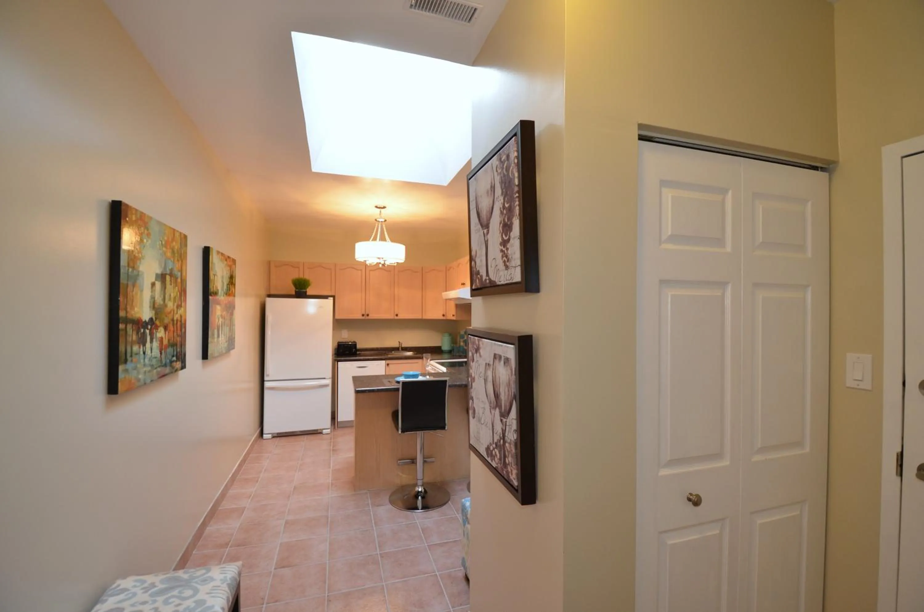 The SoMa Furnished Residences