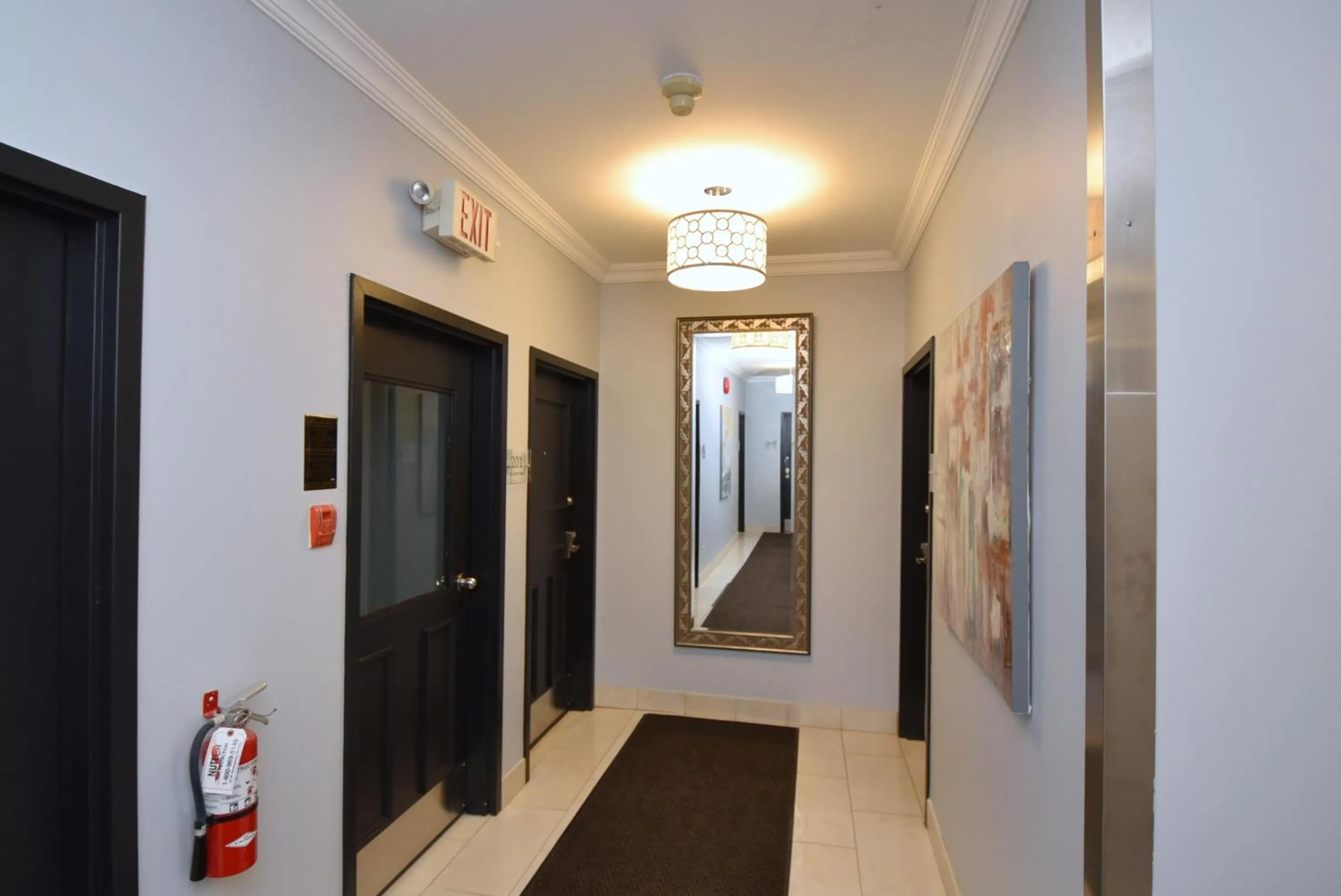 The SoMa Furnished Residences