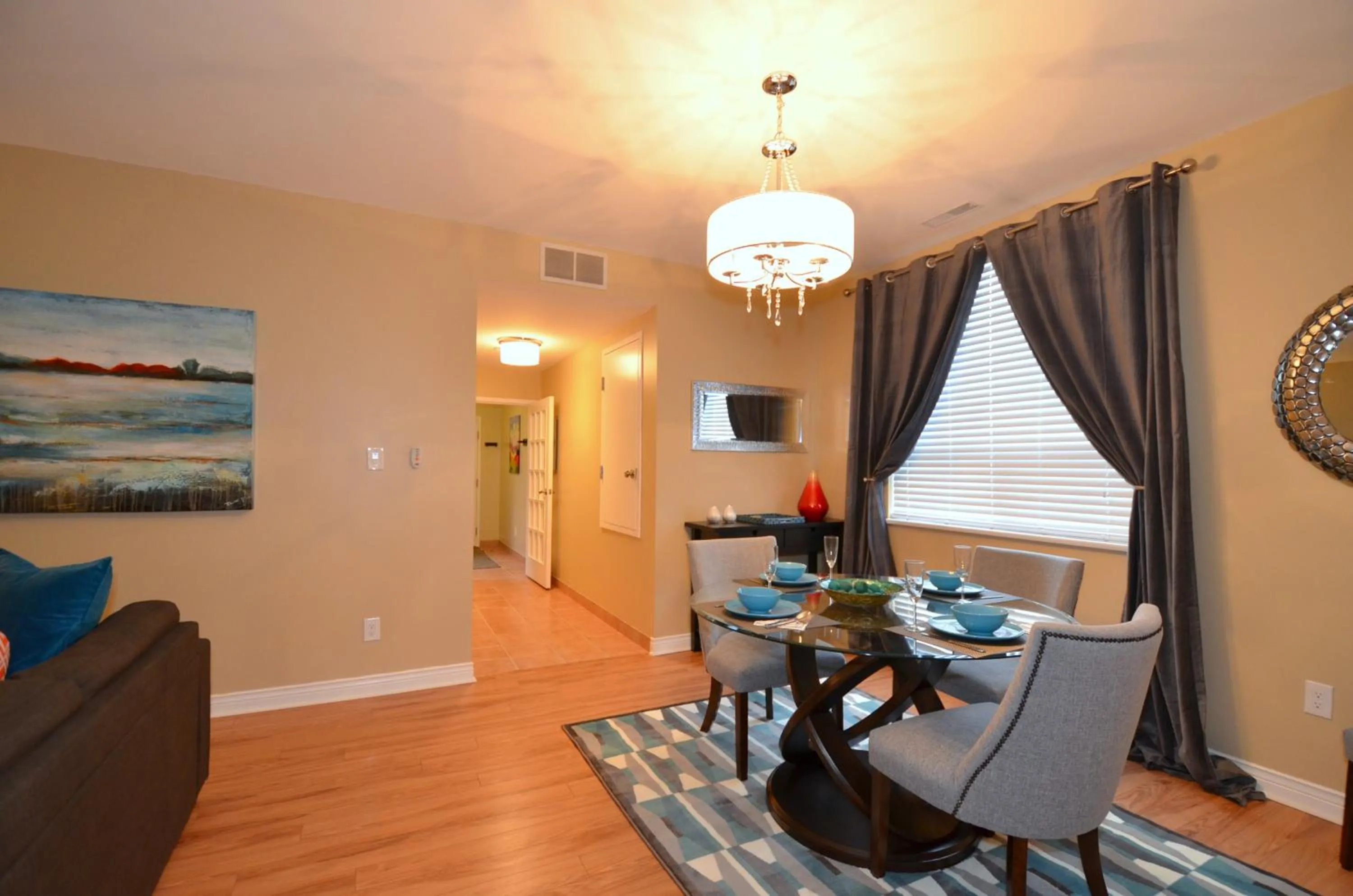 The SoMa Furnished Residences