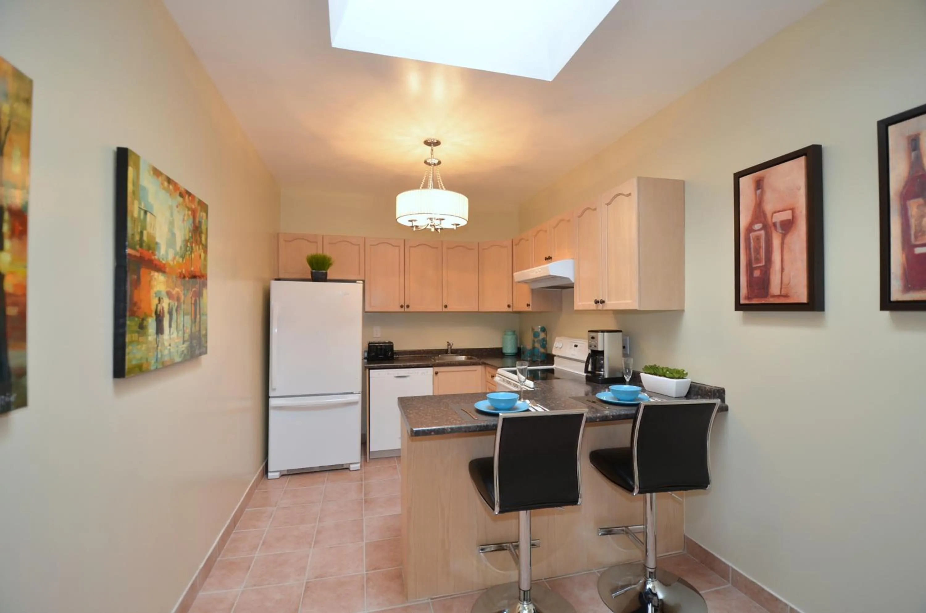 The SoMa Furnished Residences