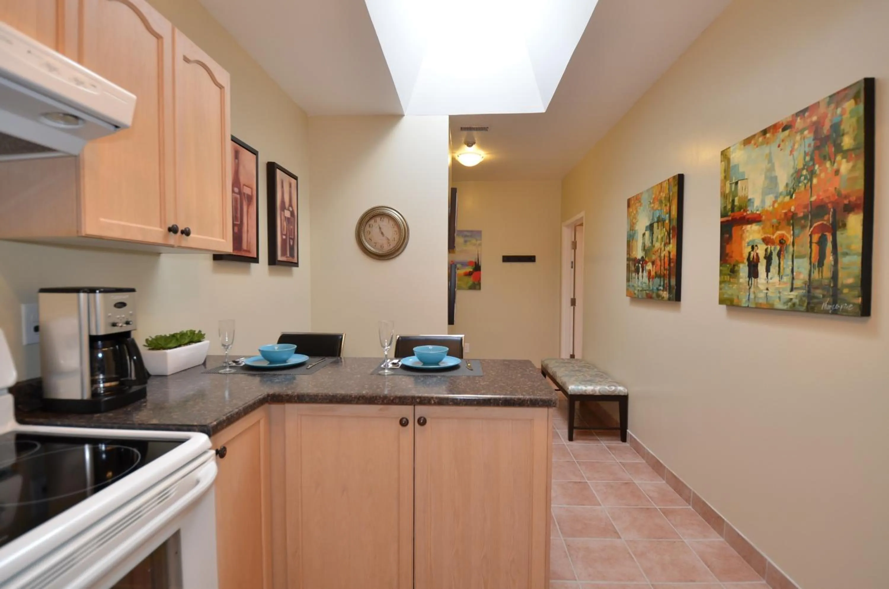 The SoMa Furnished Residences